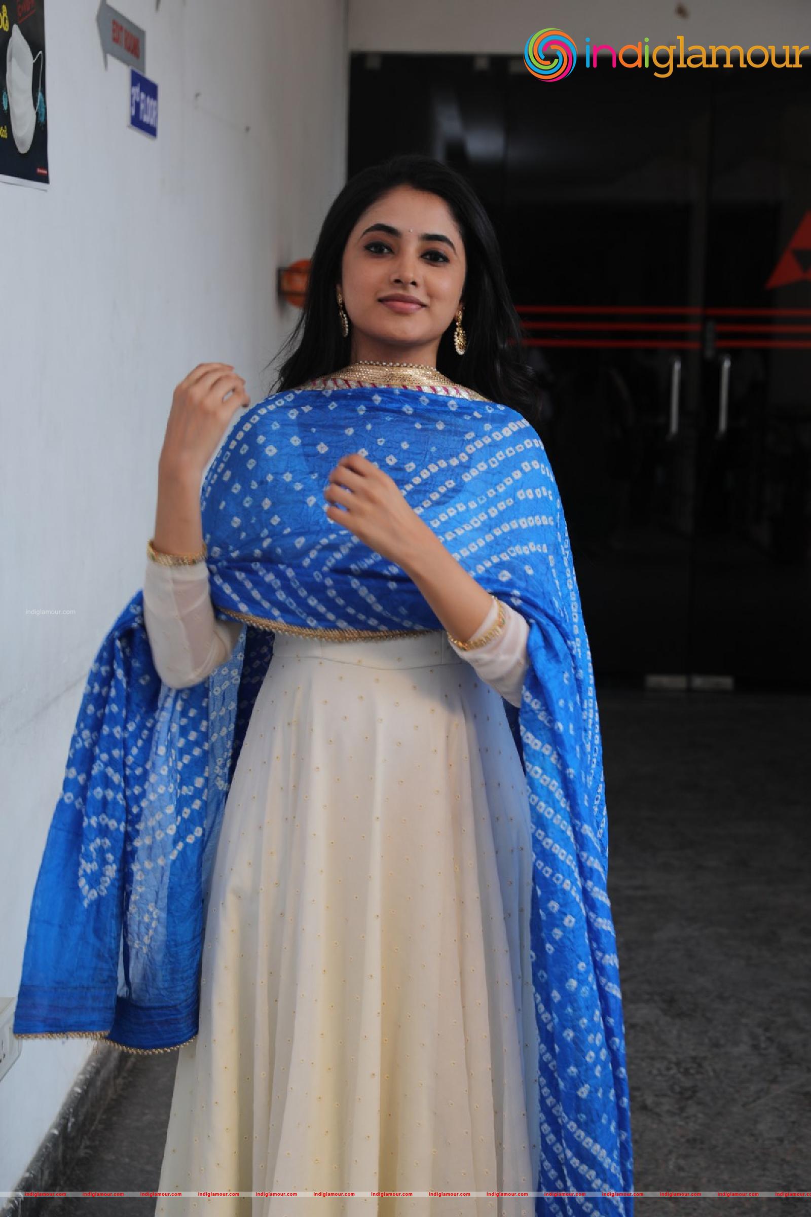 Priyanka Arul Mohan Actress hd photo