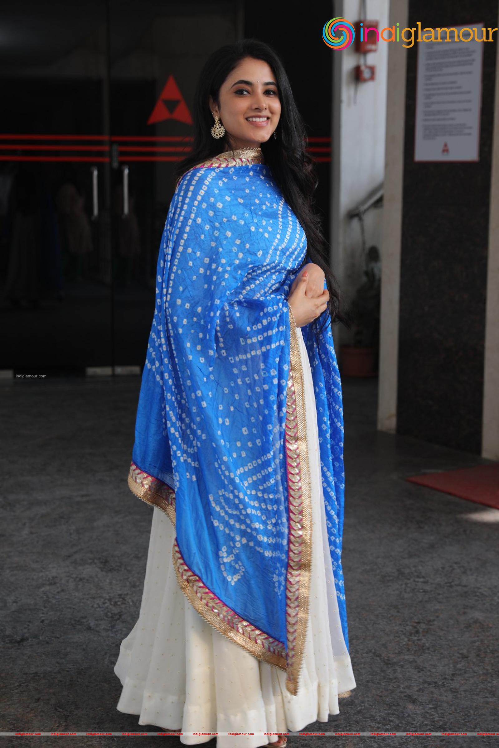 Priyanka Arul Mohan Actress hd photo