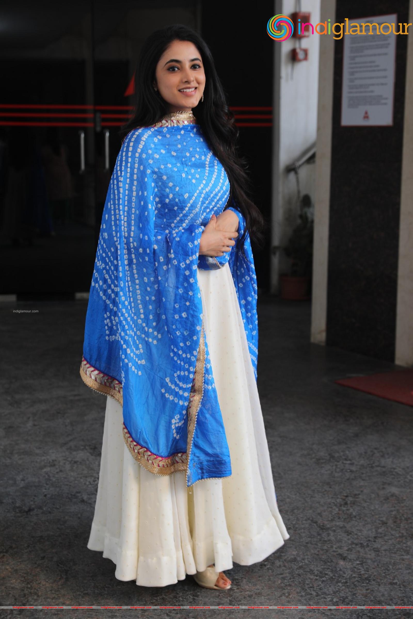Priyanka Arul Mohan Actress hd photo