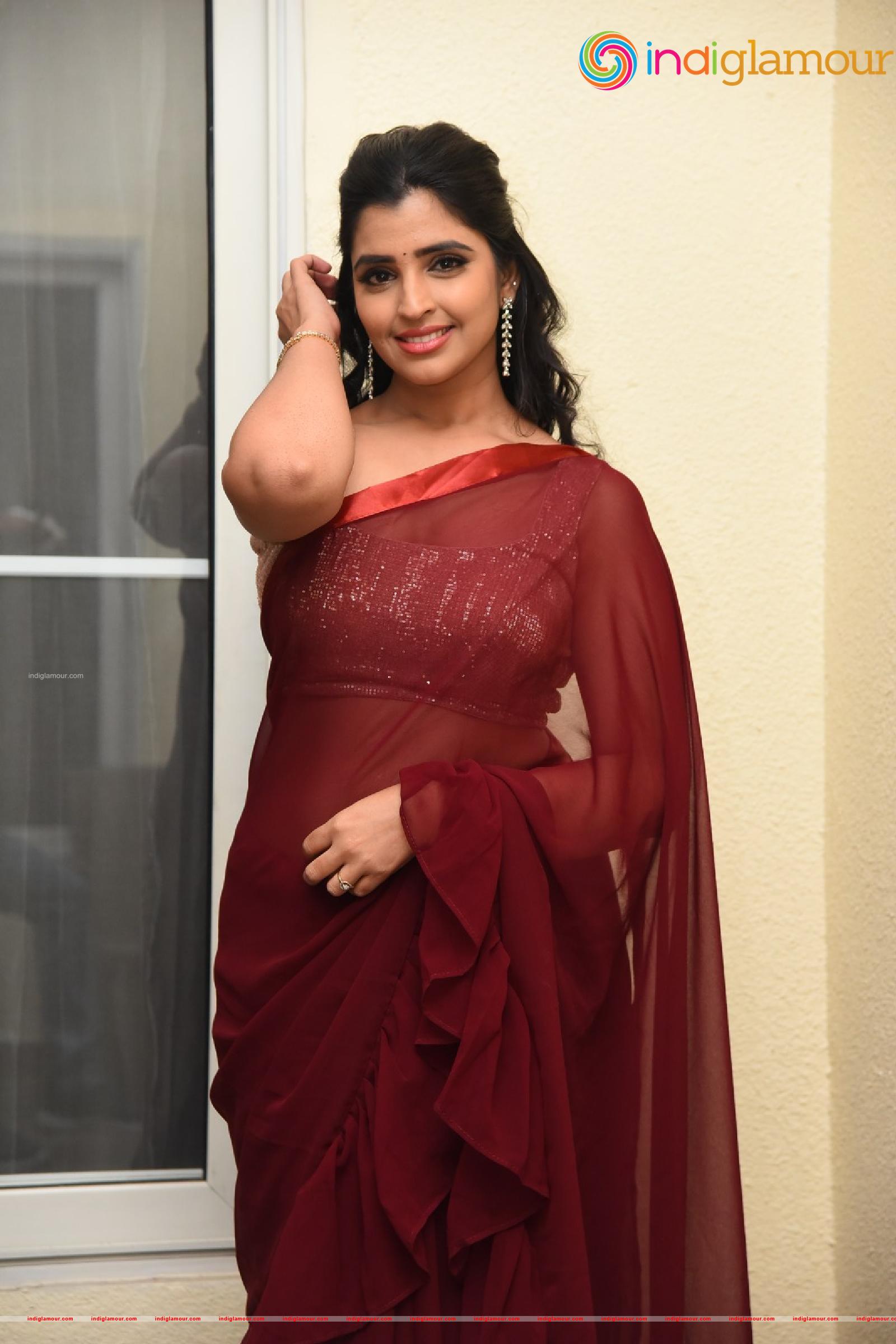 Syamala Actress hd photo