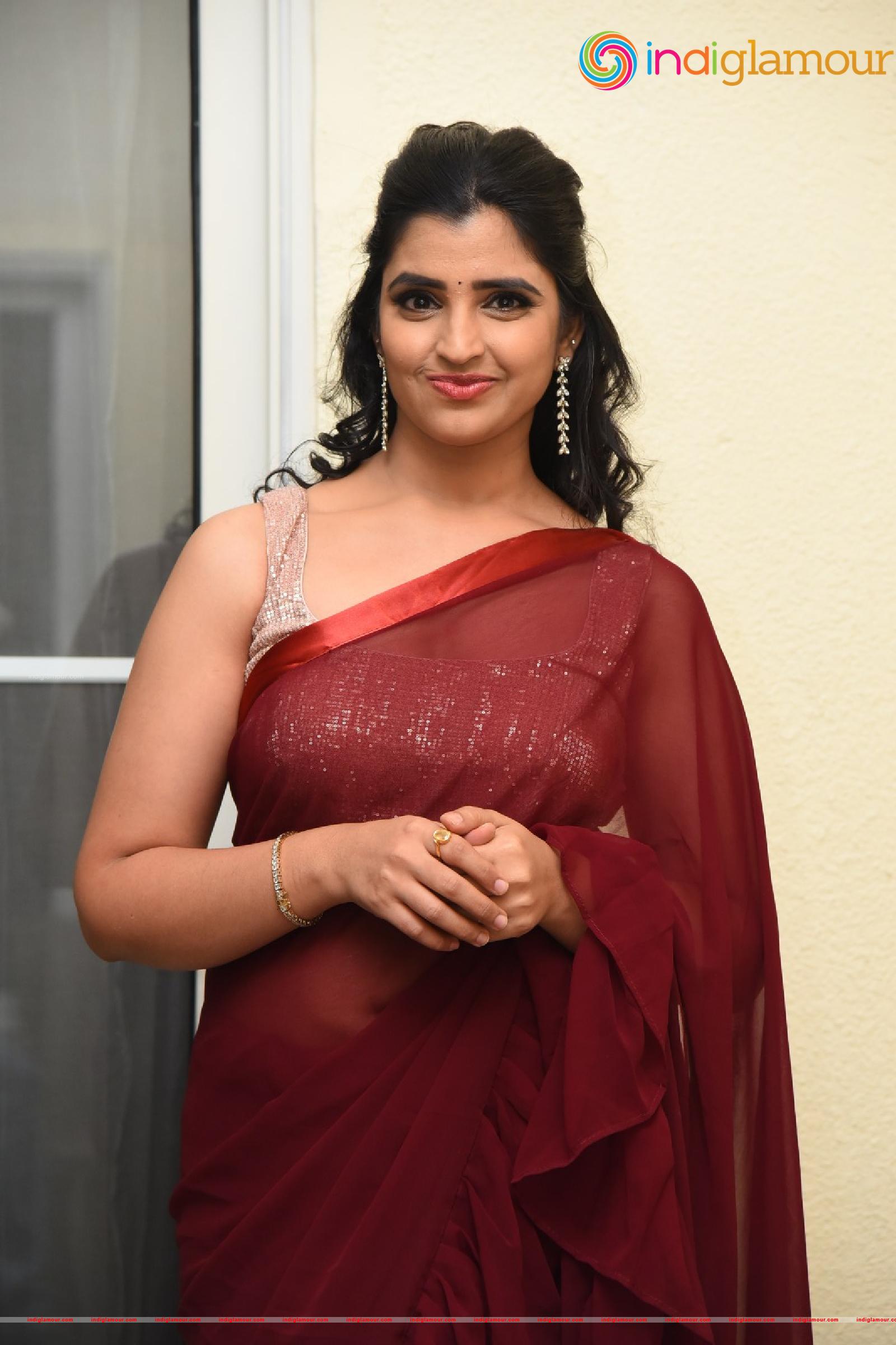 Syamala Actress hd photo