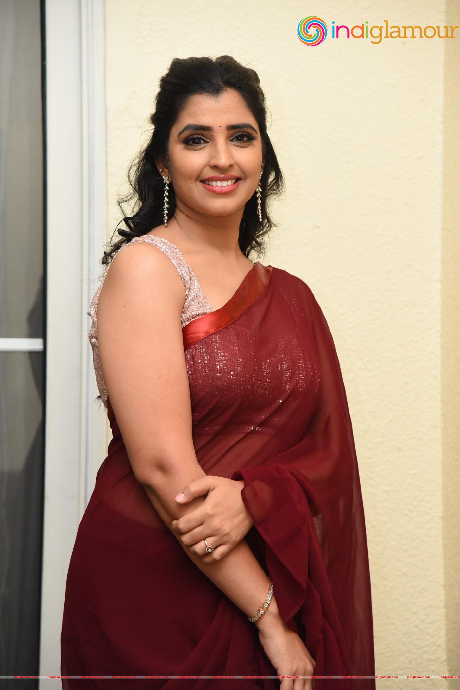 Syamala Actress hd photo