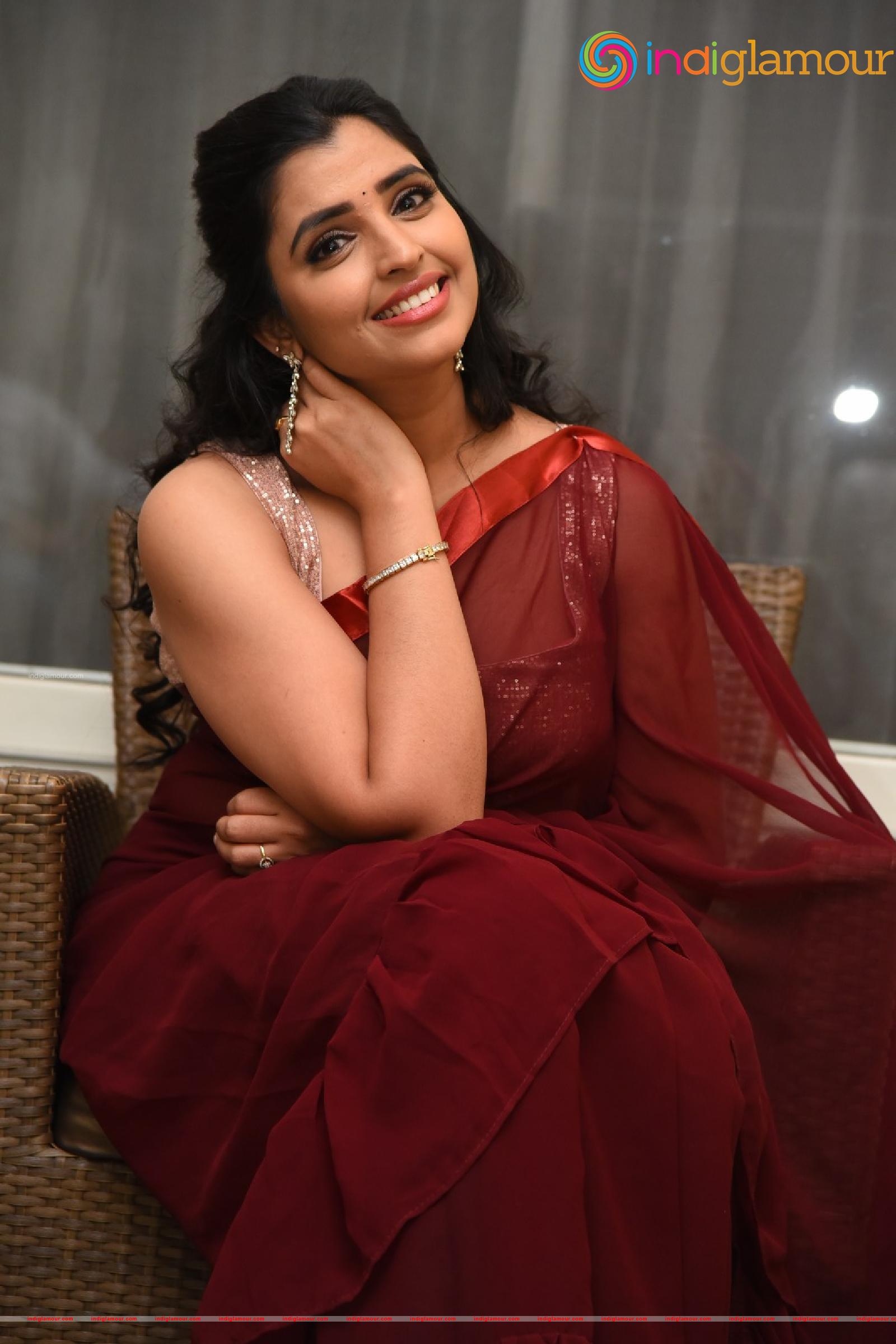 Syamala Actress hd photo