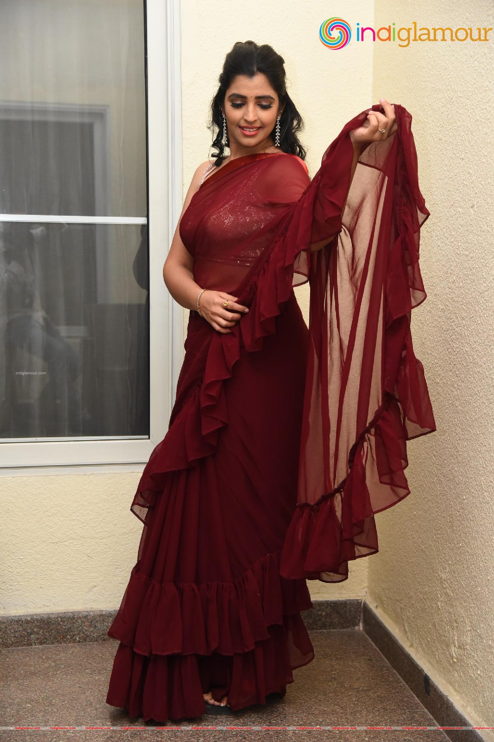 Syamala Actress hd photo