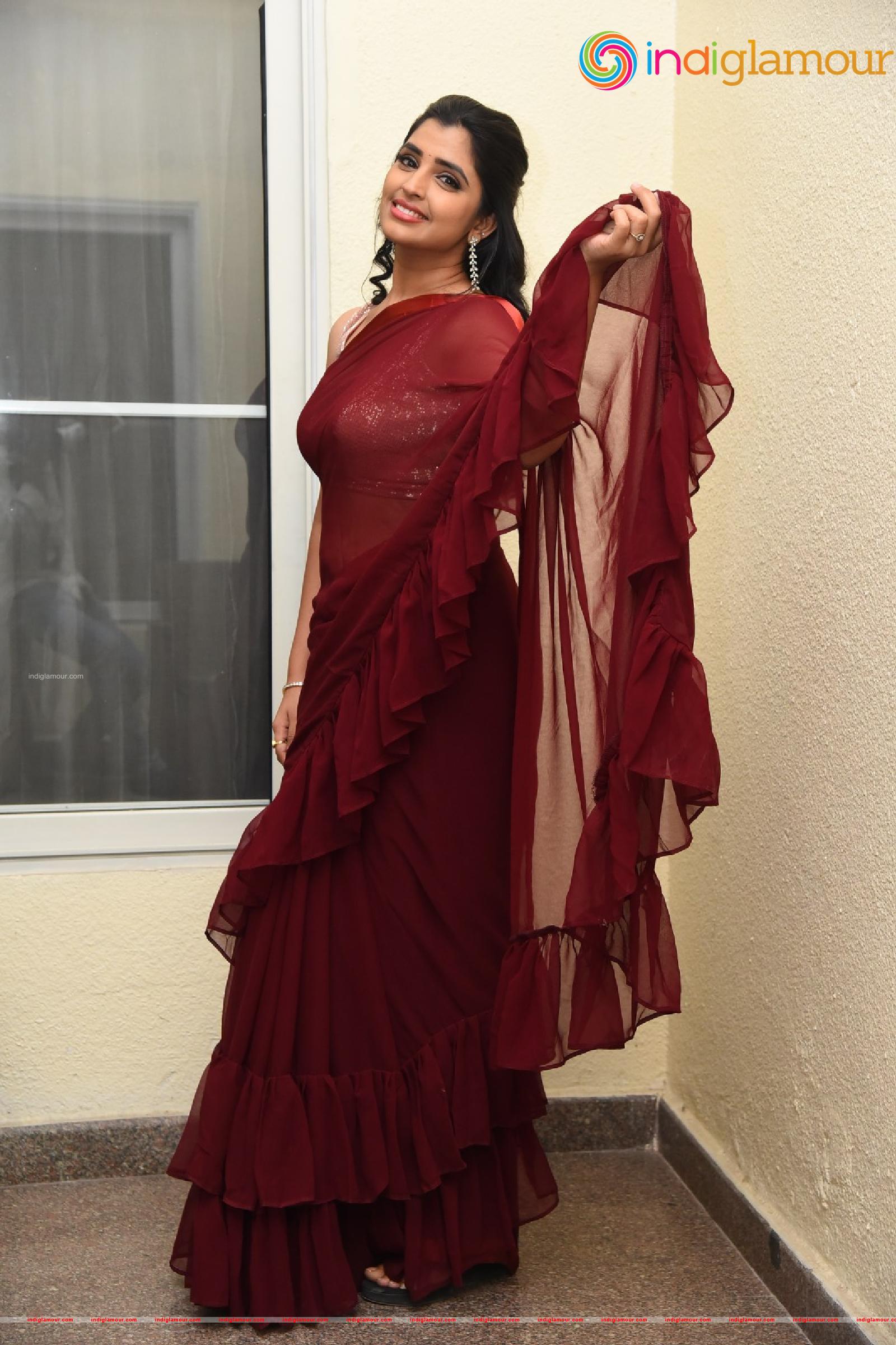 Syamala Actress hd photo