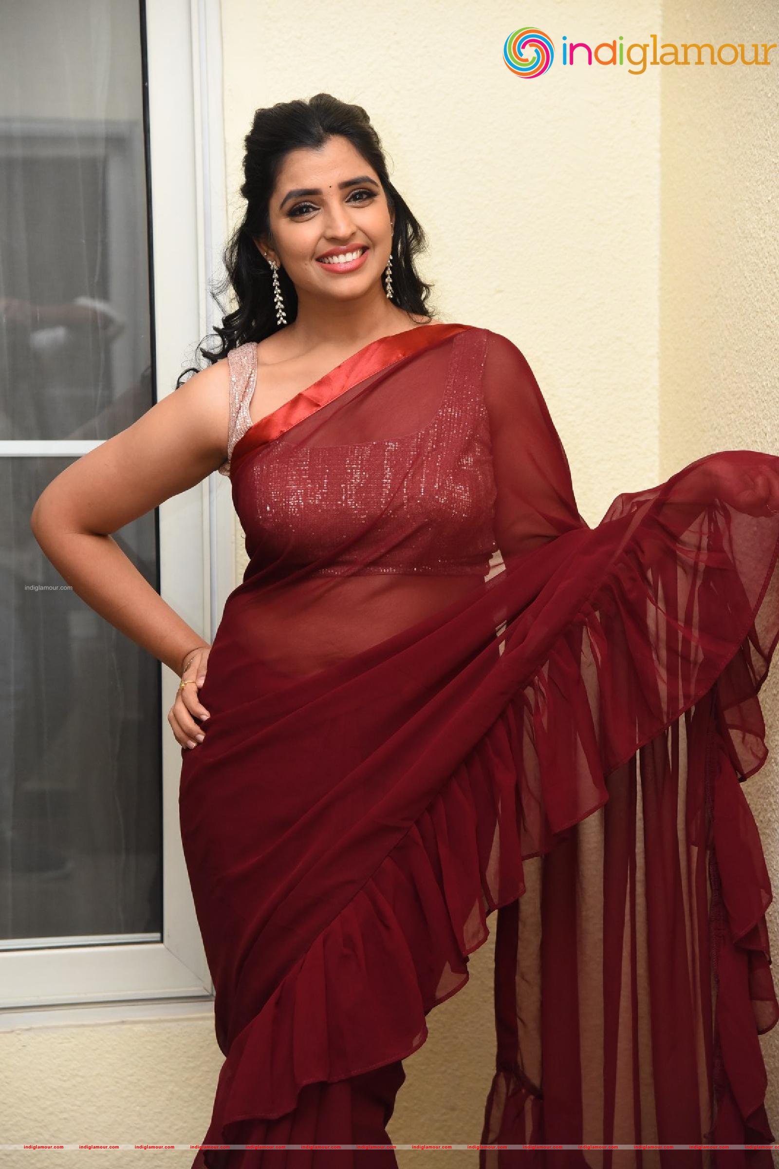 Syamala Actress hd photo