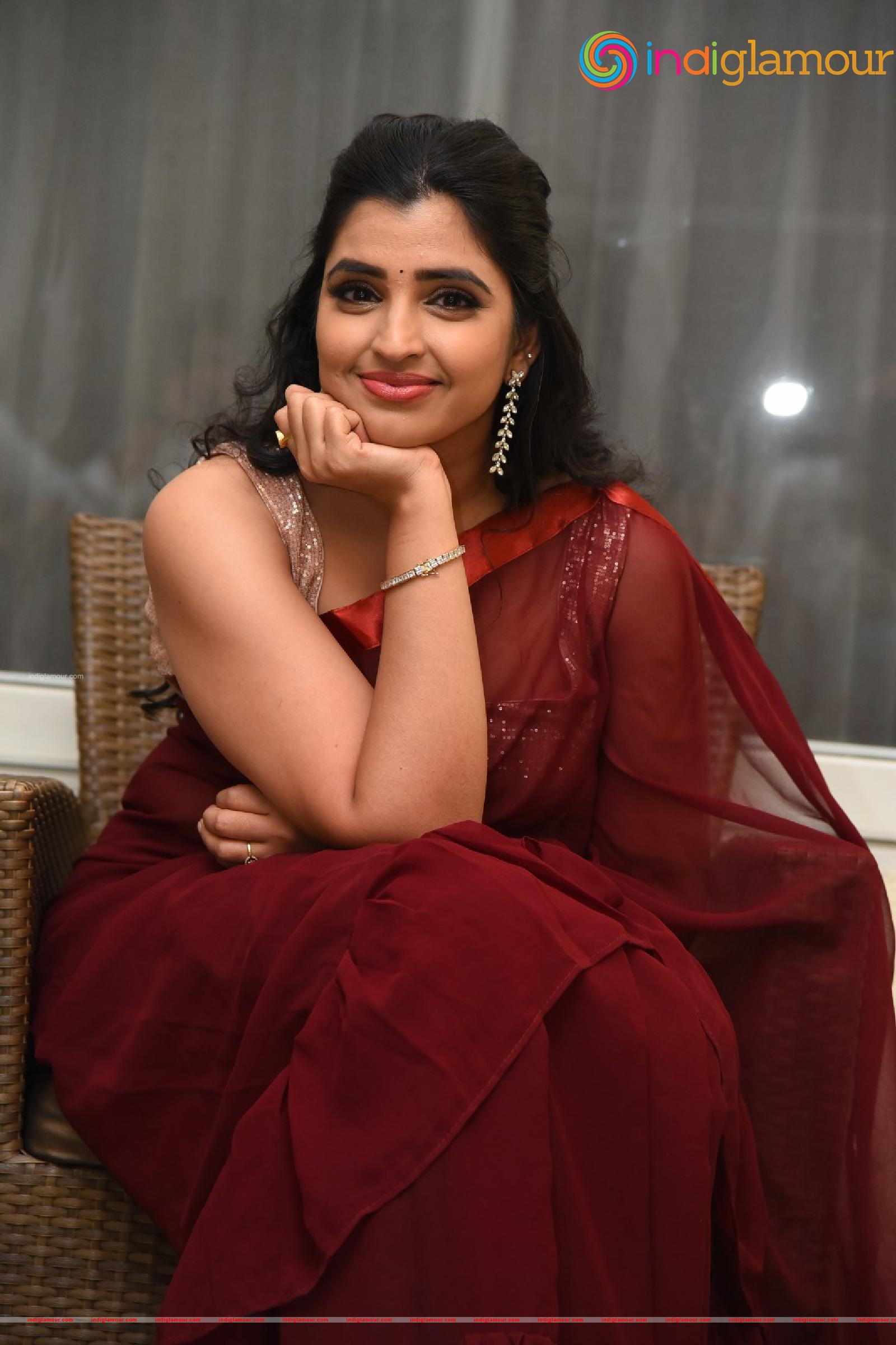 Syamala Actress hd photo