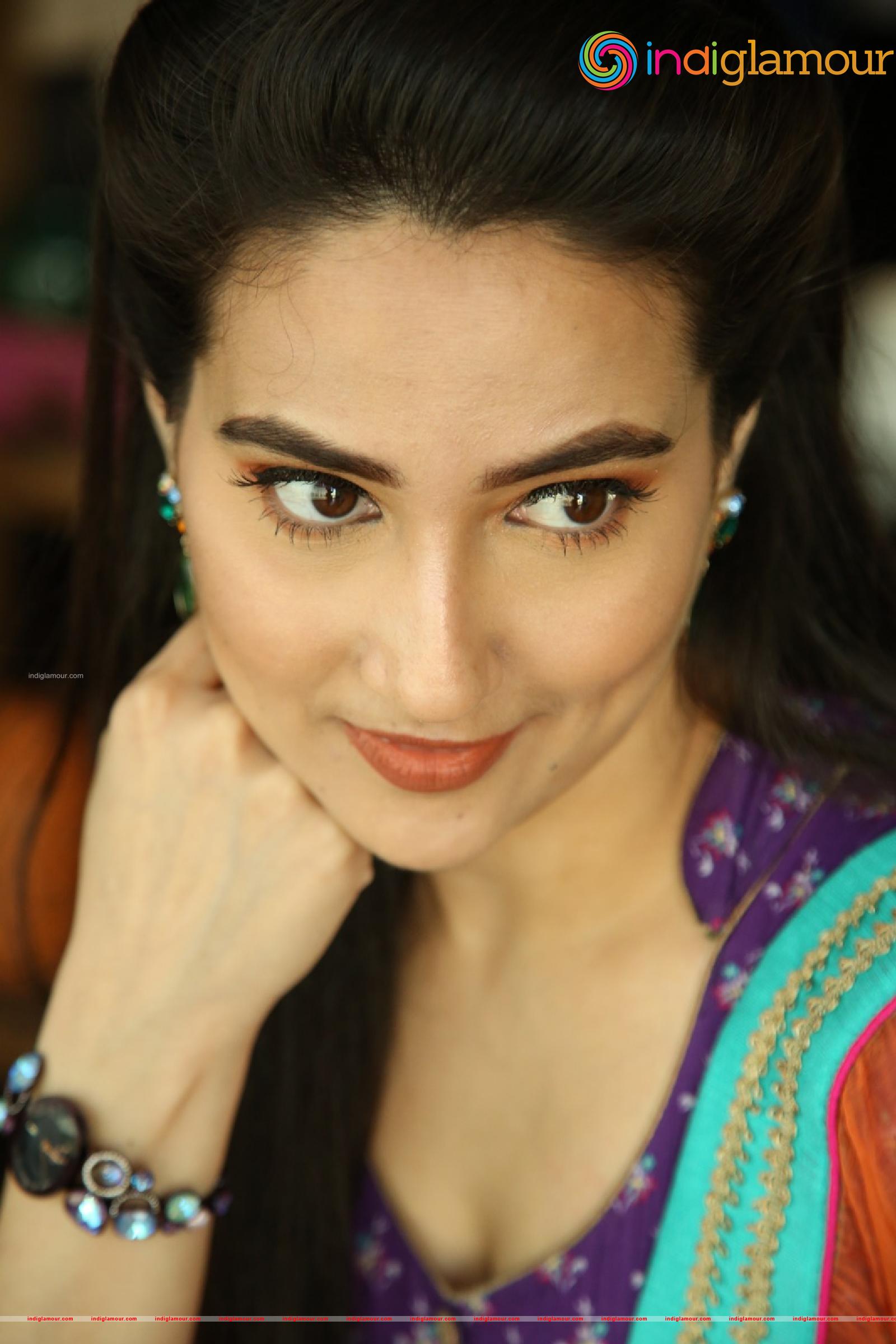 Manjusha Actress hd photo