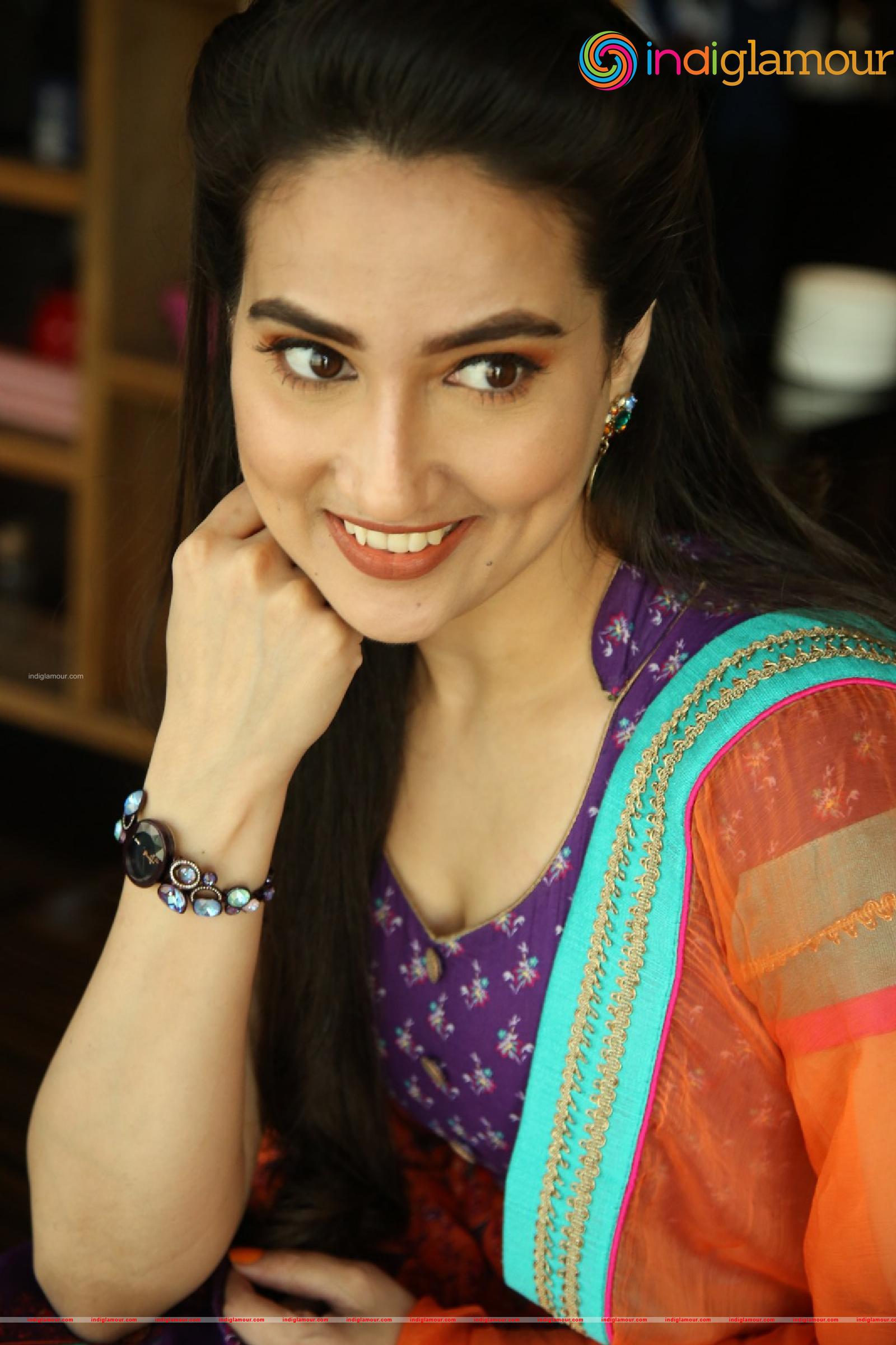 Manjusha Actress hd photo