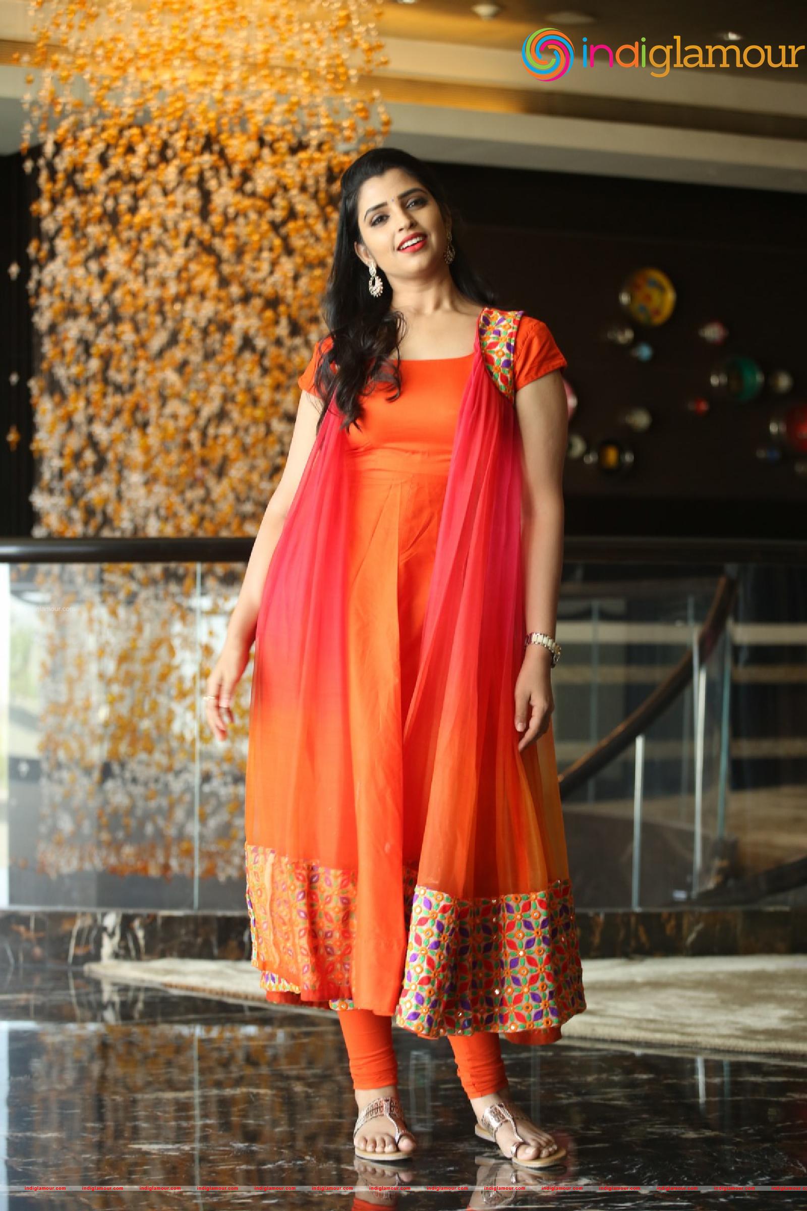 Syamala Actress hd photo