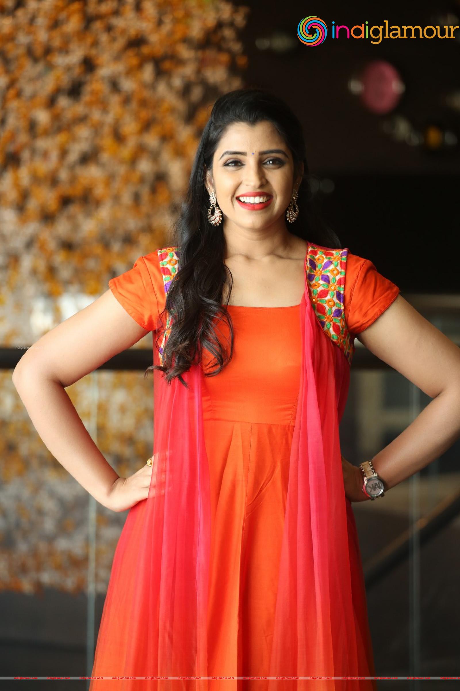Syamala Actress hd photo