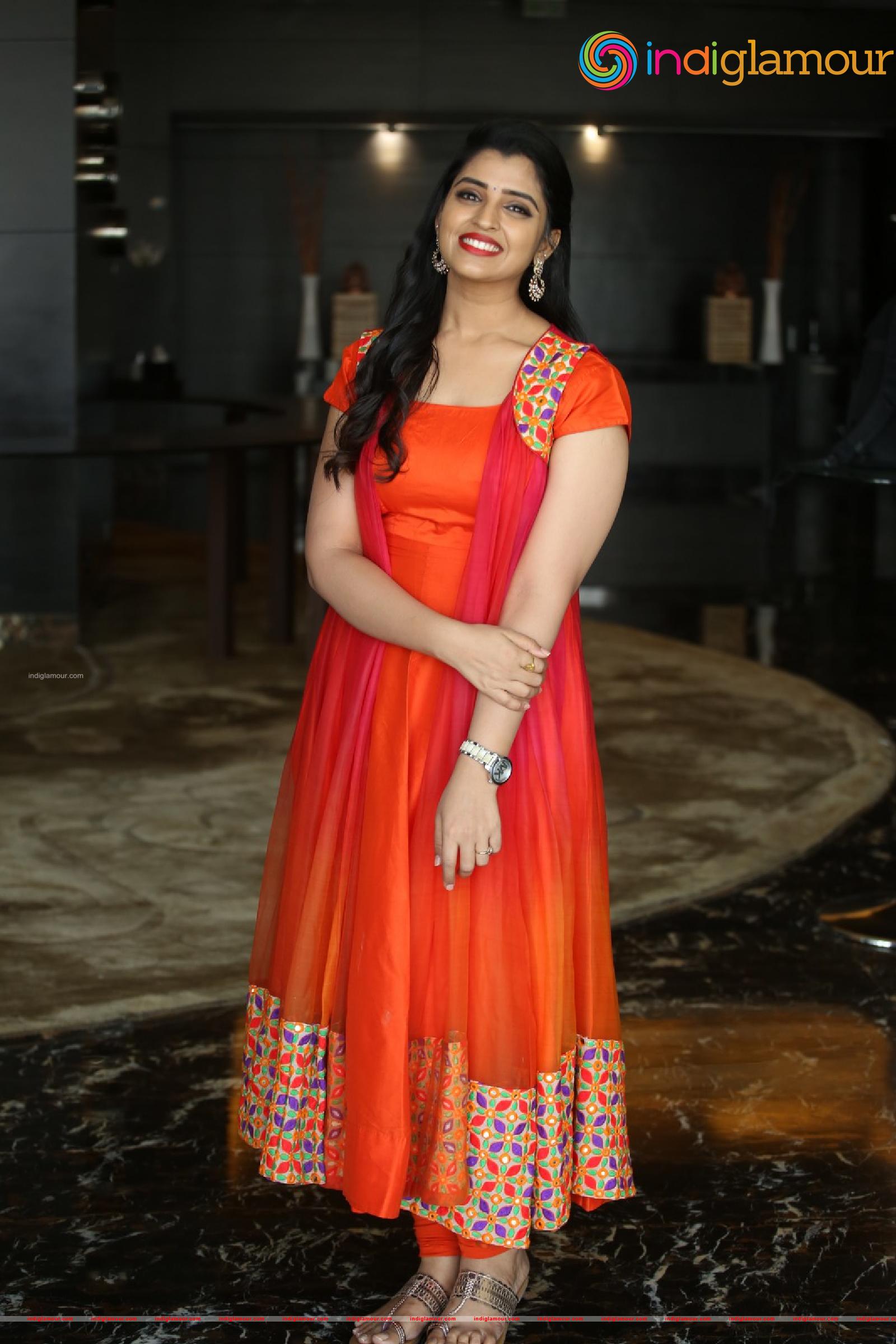 Syamala Actress hd photo