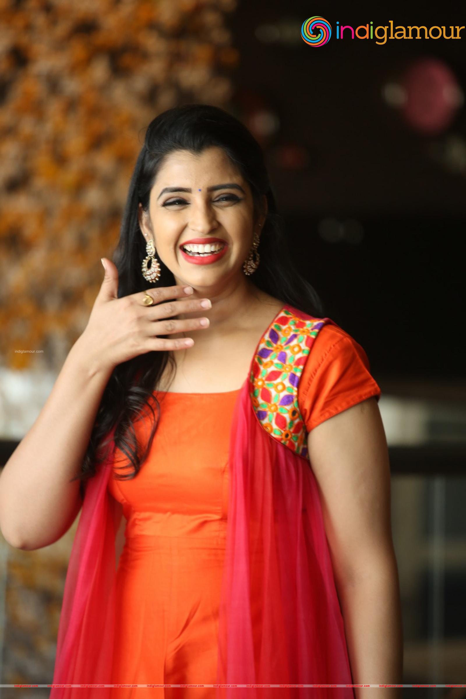 Syamala Actress hd photo