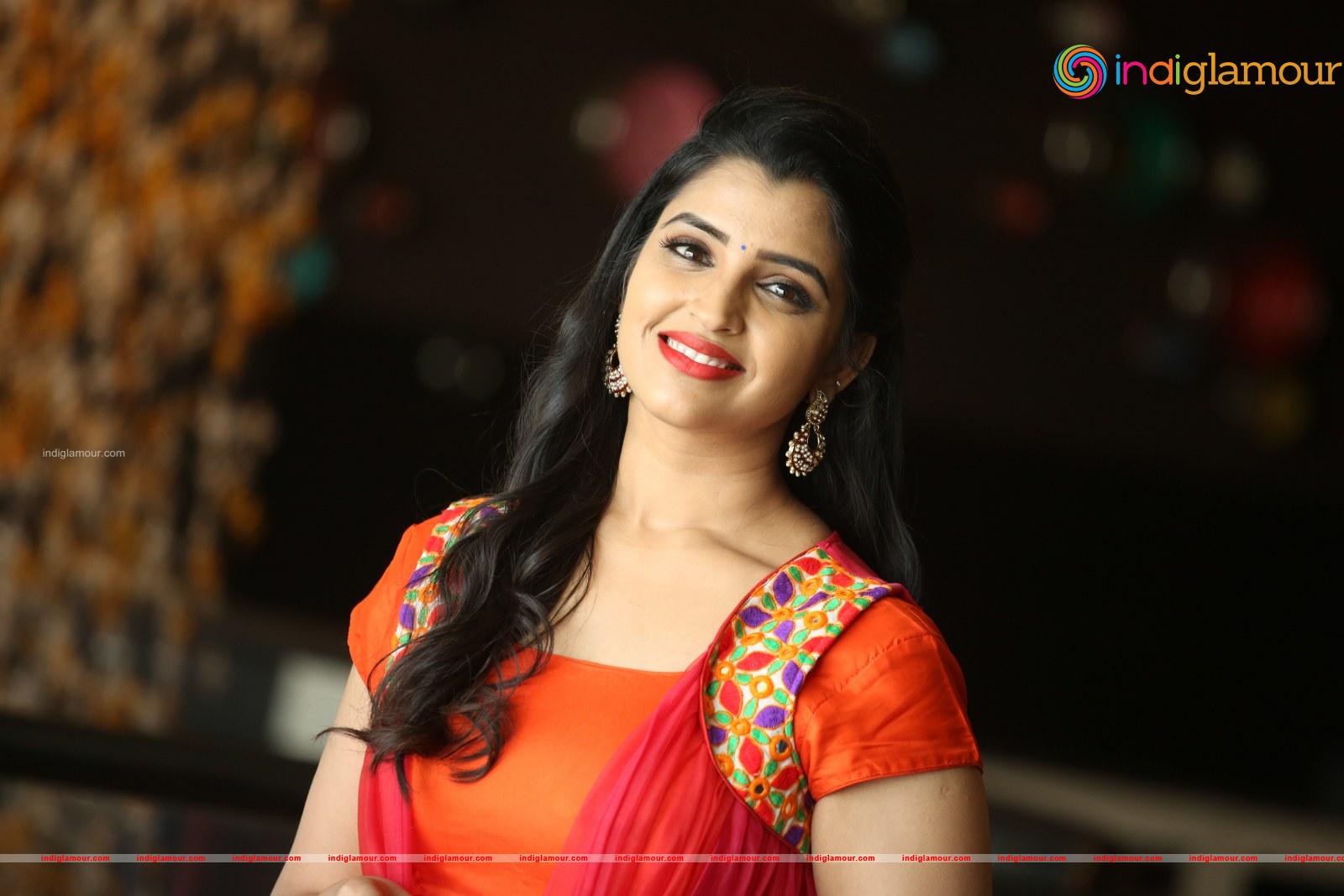 Syamala Actress hd photo