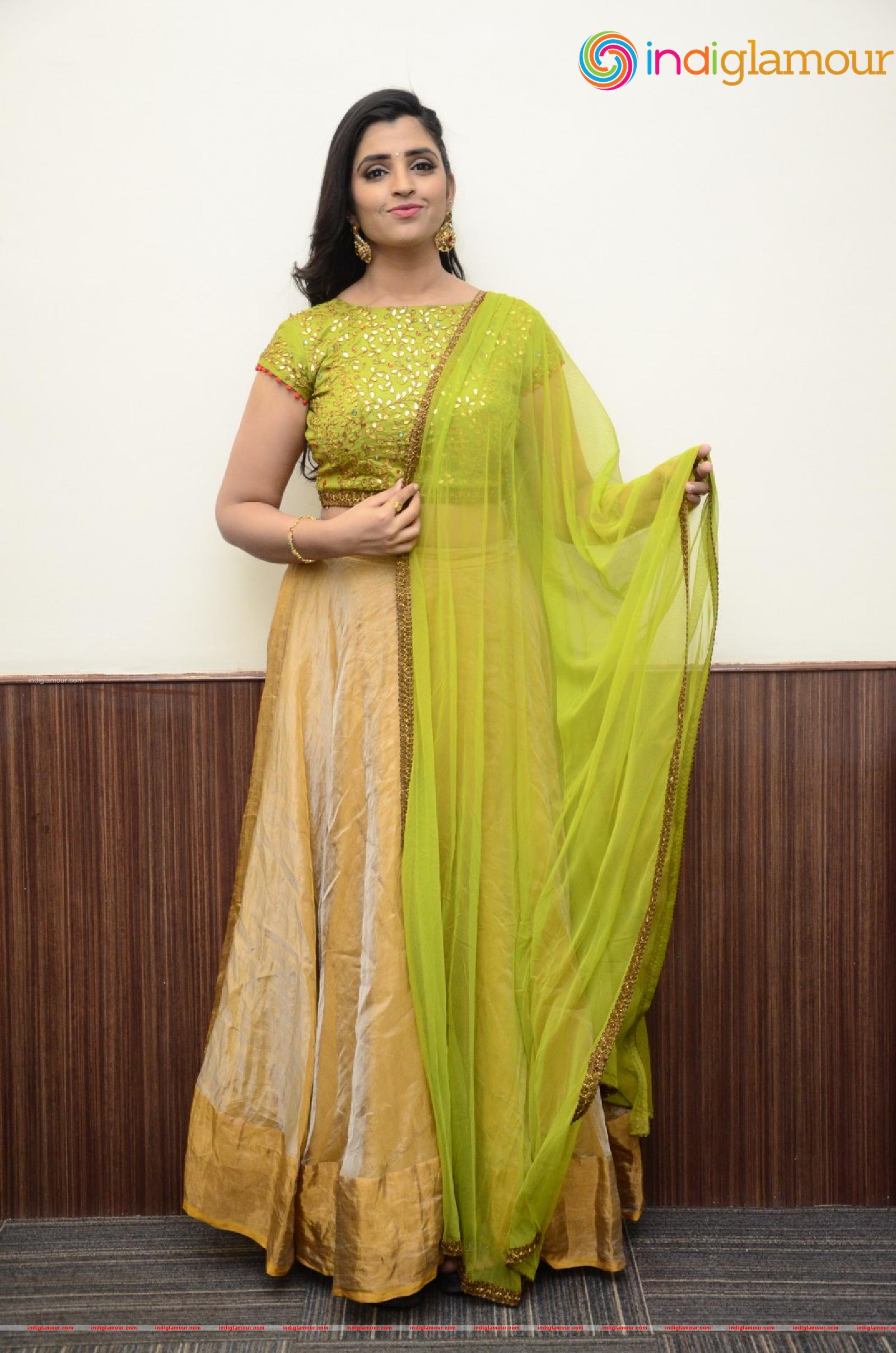 Syamala Actress hd photo