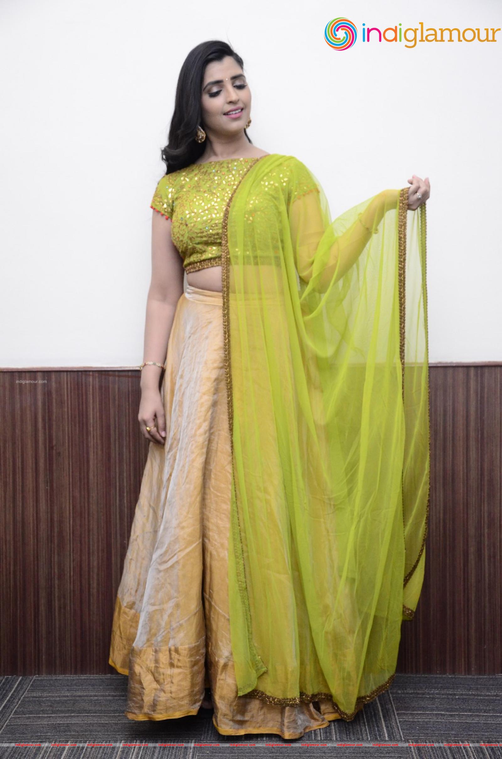 Syamala Actress hd photo
