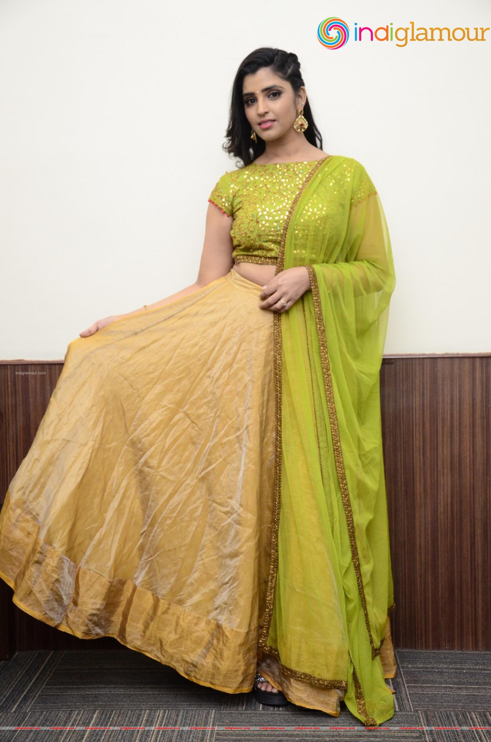 Syamala Actress hd photo