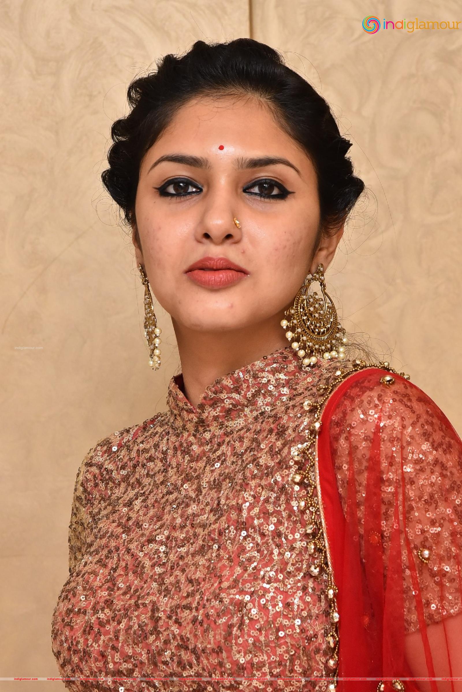 Apsara Gayatri Actress hd photo
