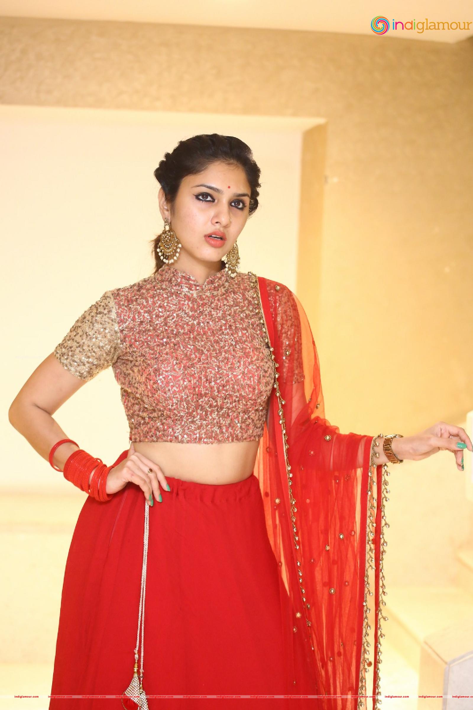 Apsara Gayatri Actress hd photo