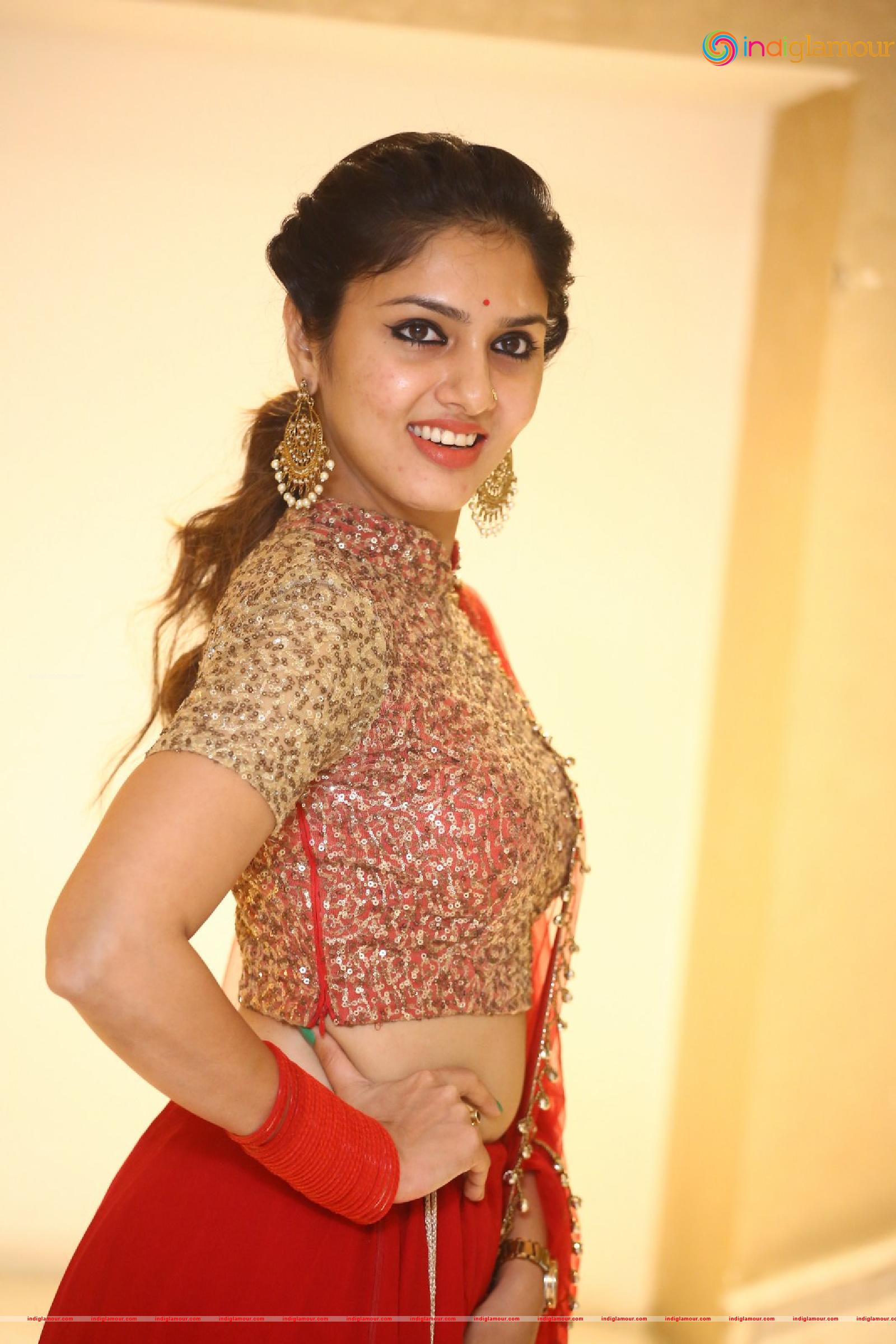 Apsara Gayatri Actress hd photo