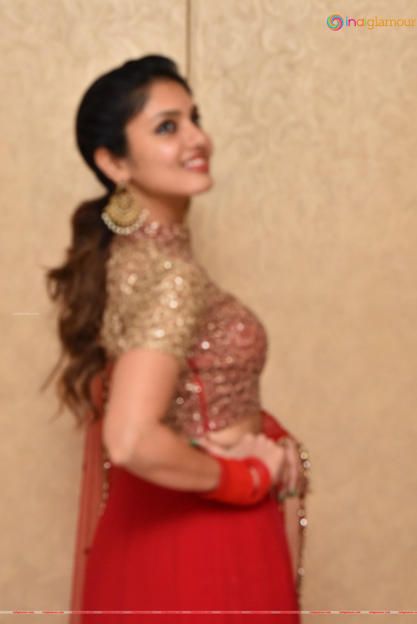 Apsara Gayatri Actress hd photo