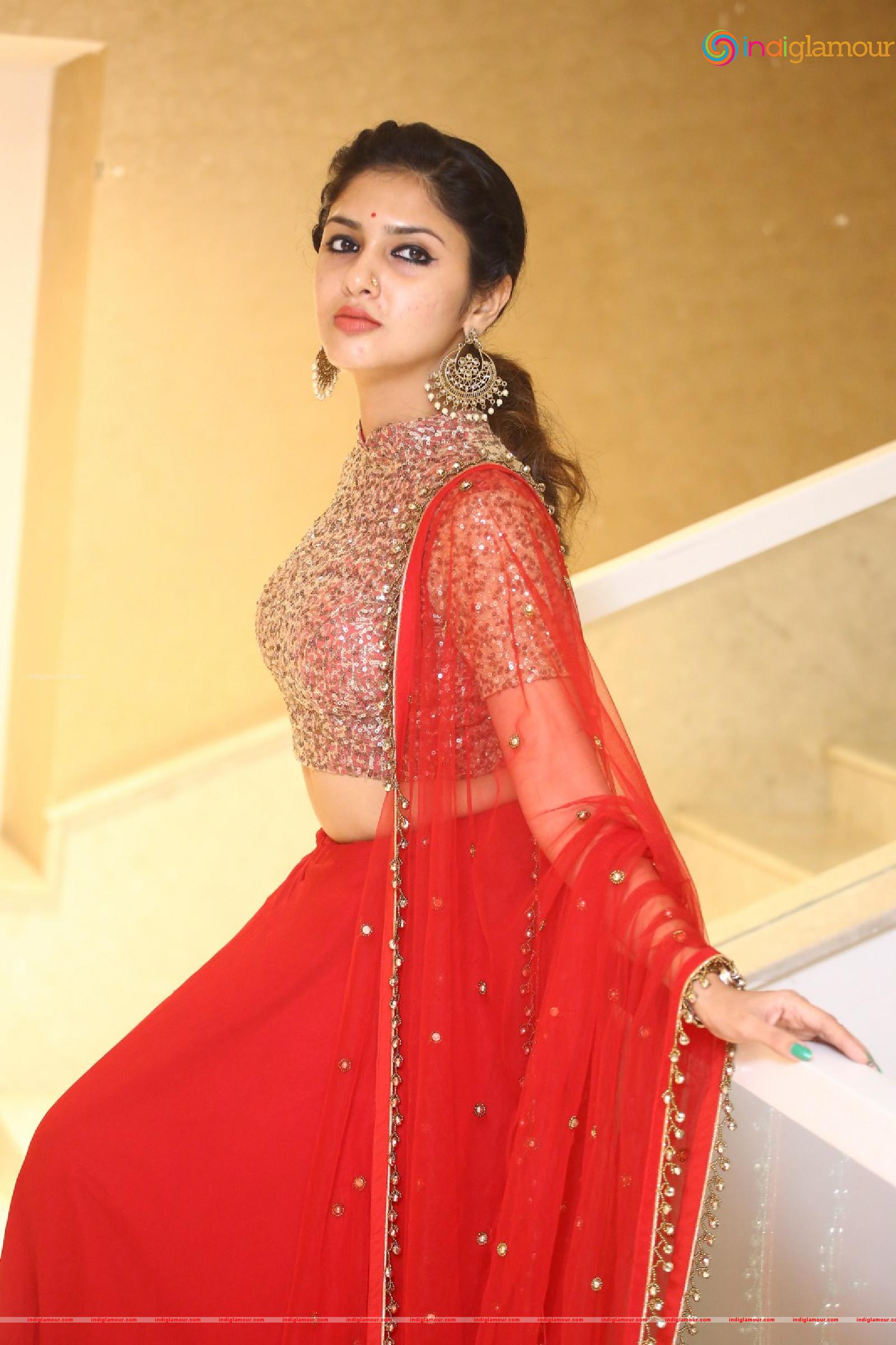 Apsara Gayatri Actress hd photo