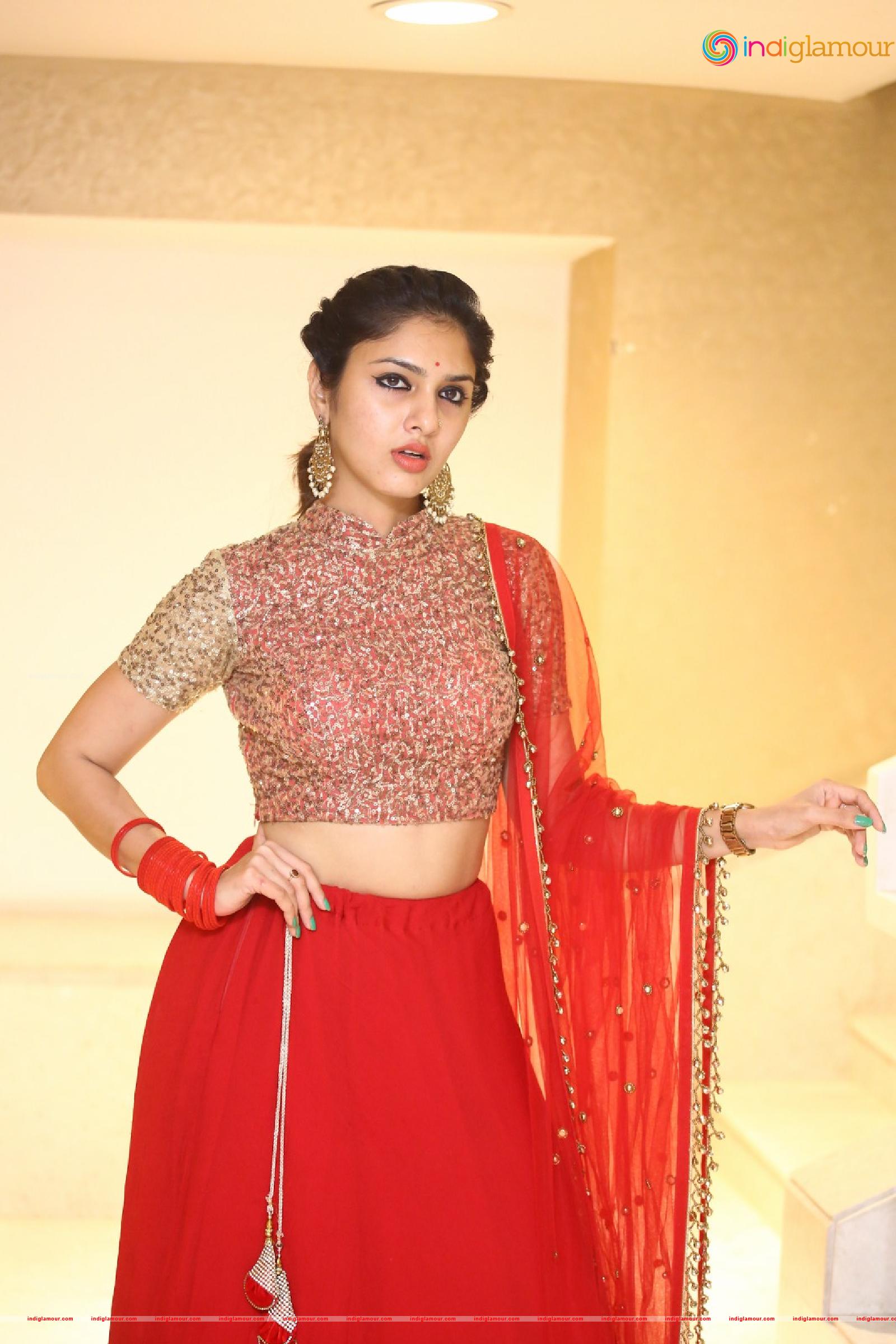 Apsara Gayatri Actress hd photo
