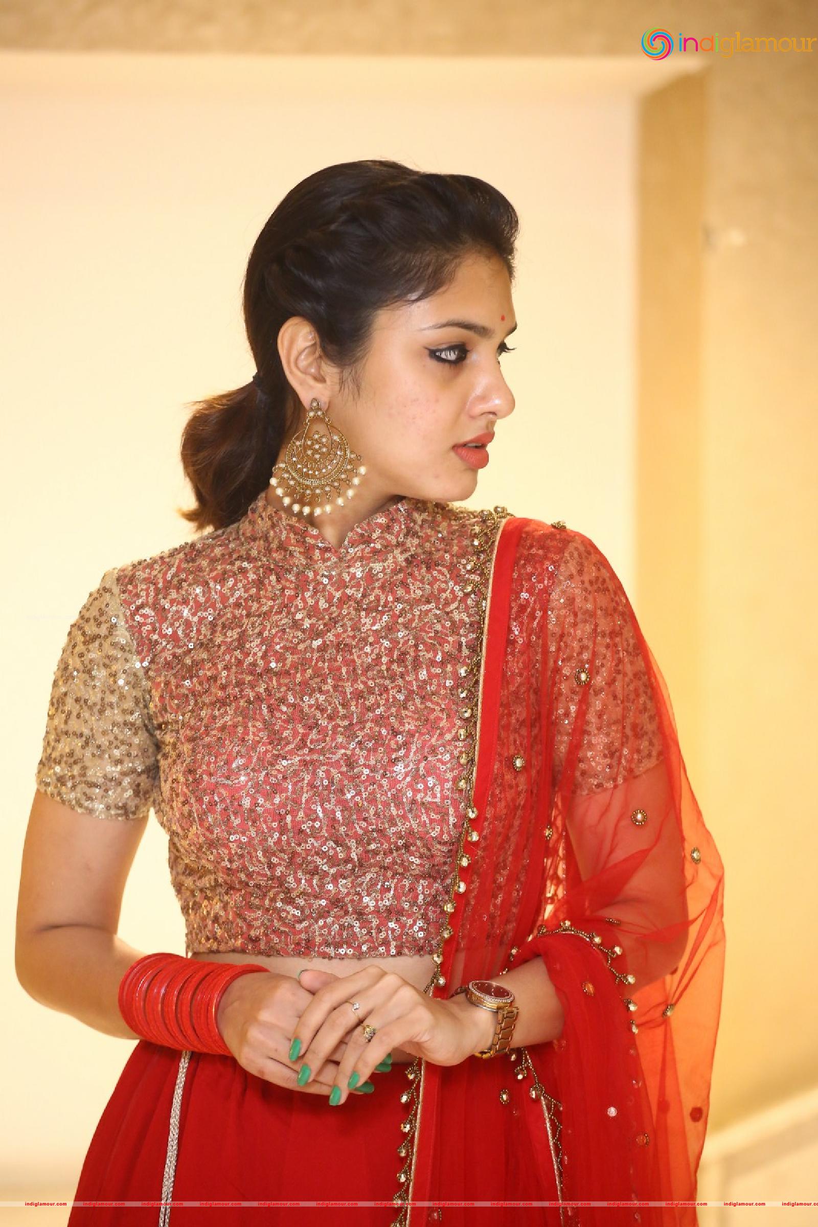 Apsara Gayatri Actress hd photo