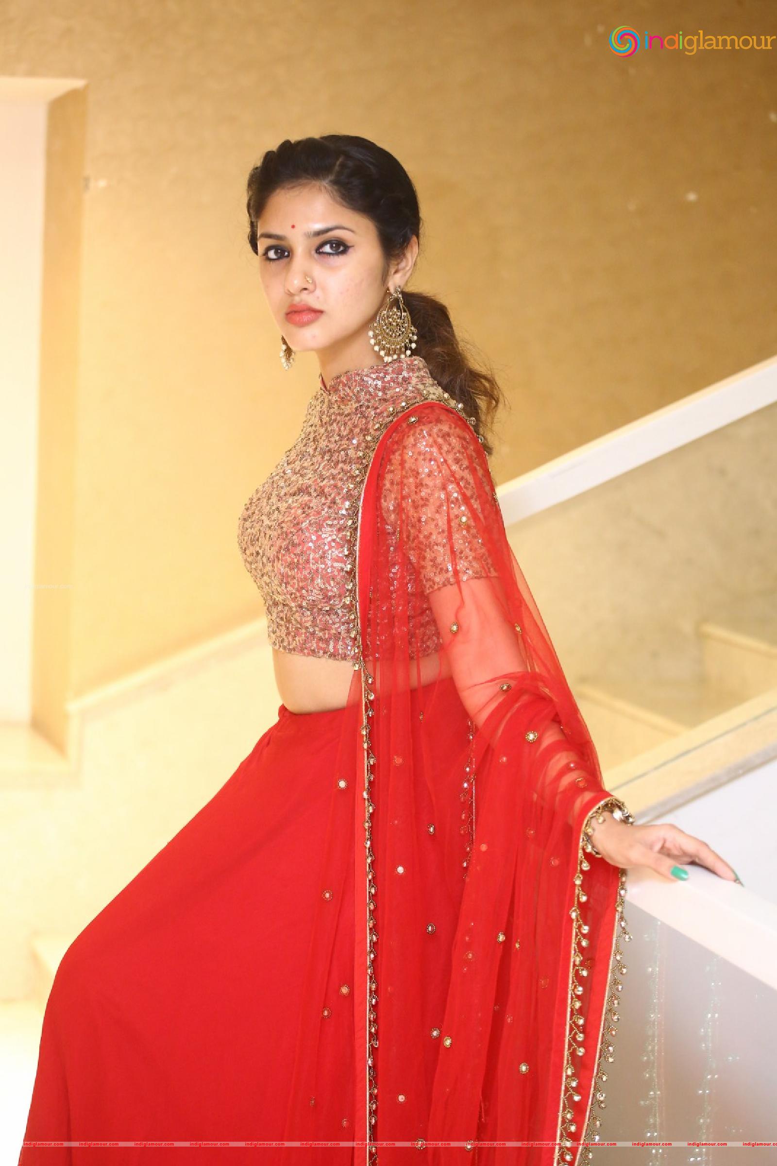 Apsara Gayatri Actress hd photo