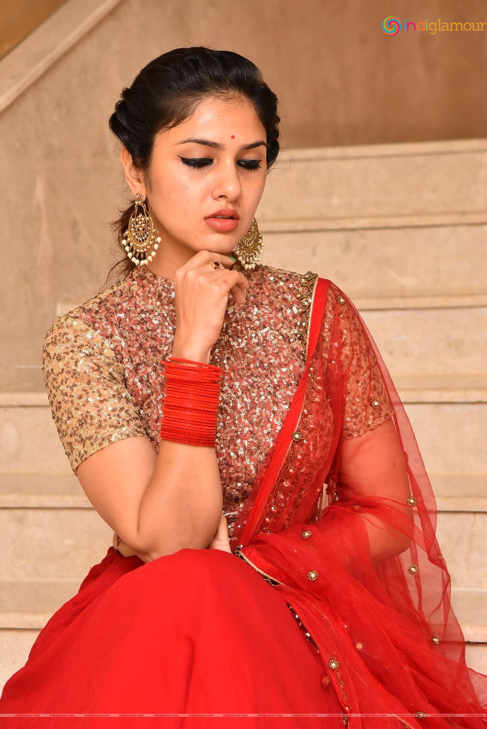 Apsara Gayatri Actress hd photo
