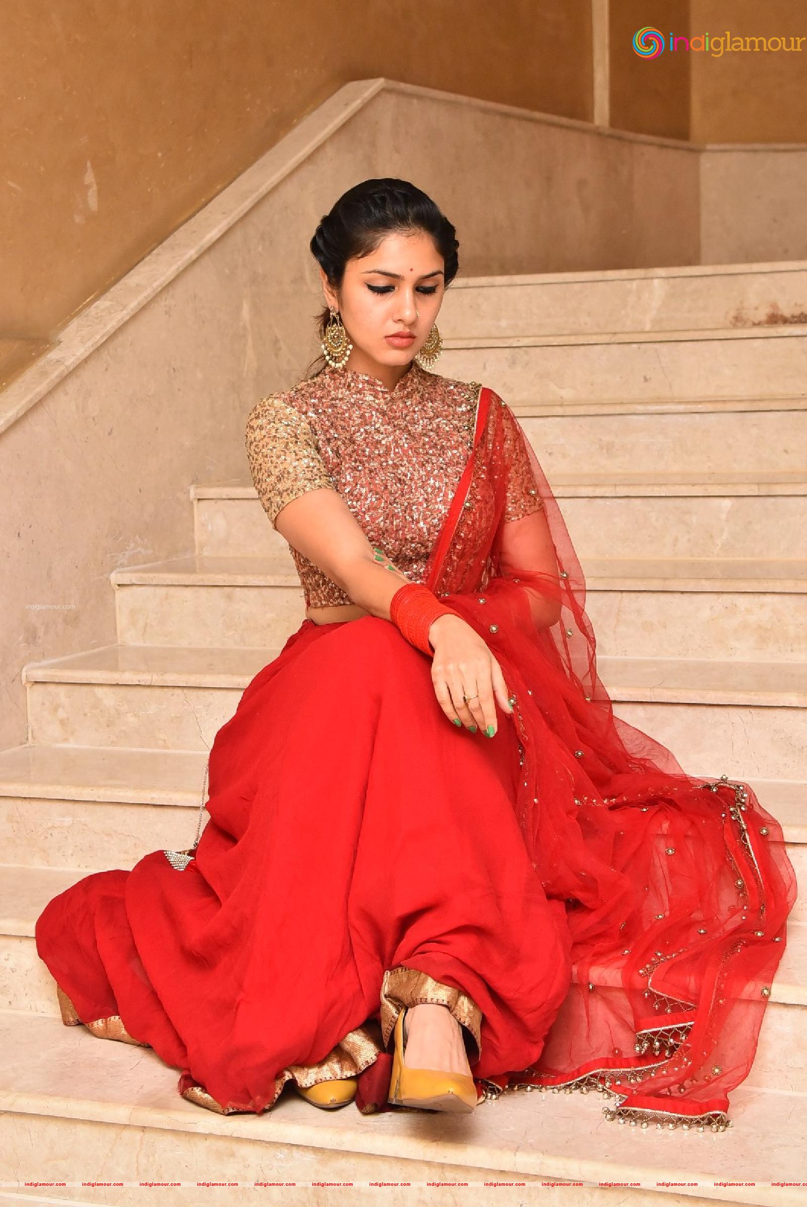Apsara Gayatri Actress hd photo