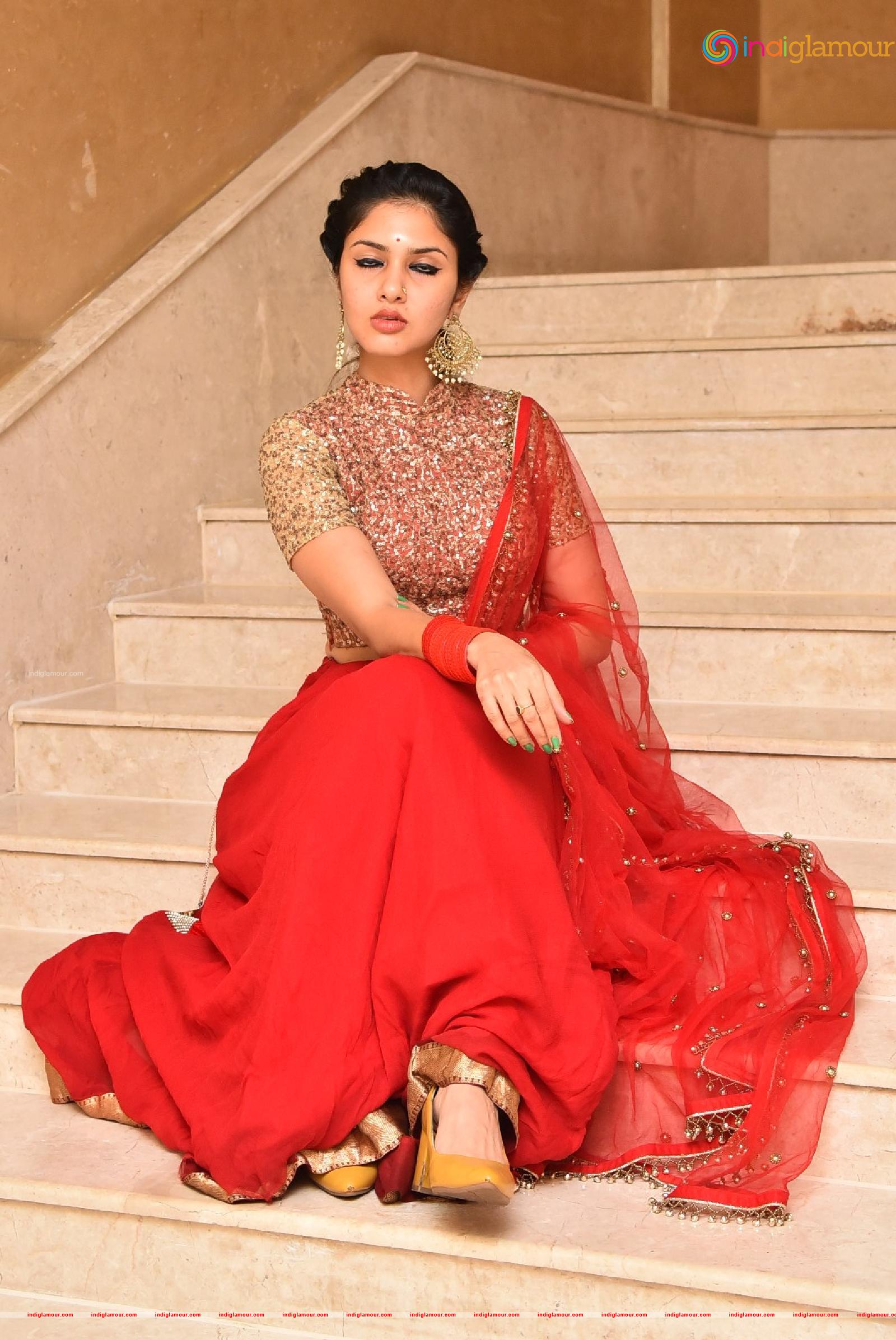 Apsara Gayatri Actress hd photo