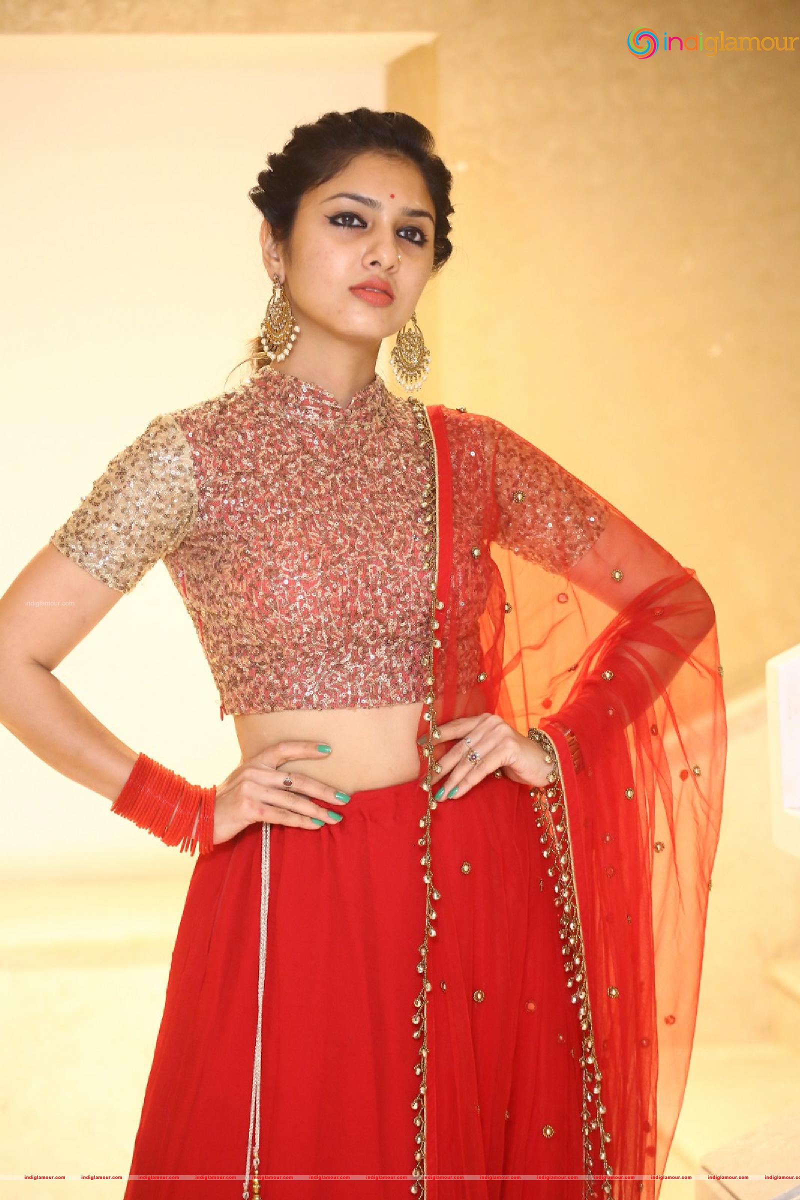 Apsara Gayatri Actress hd photo