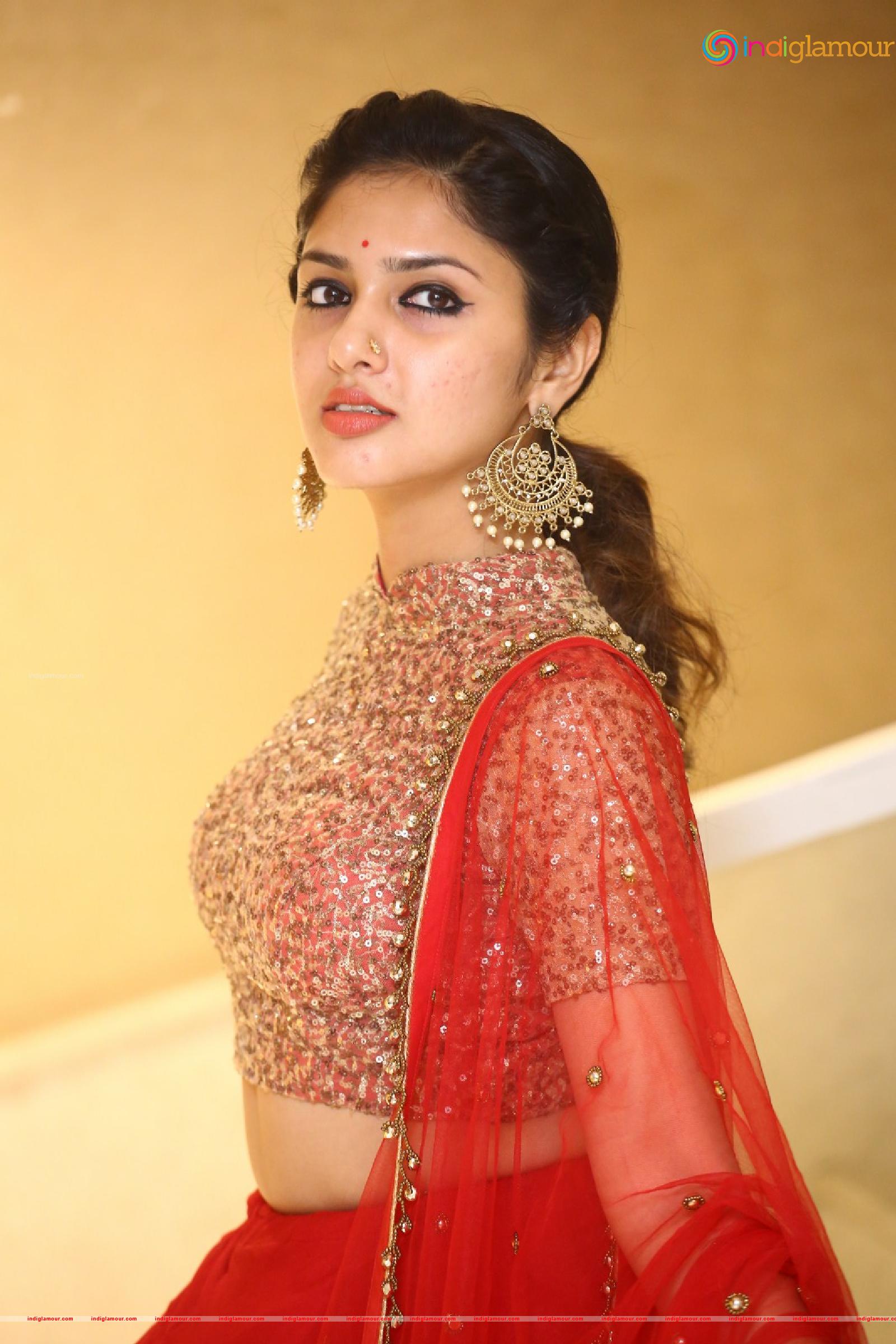 Apsara Gayatri Actress hd photo