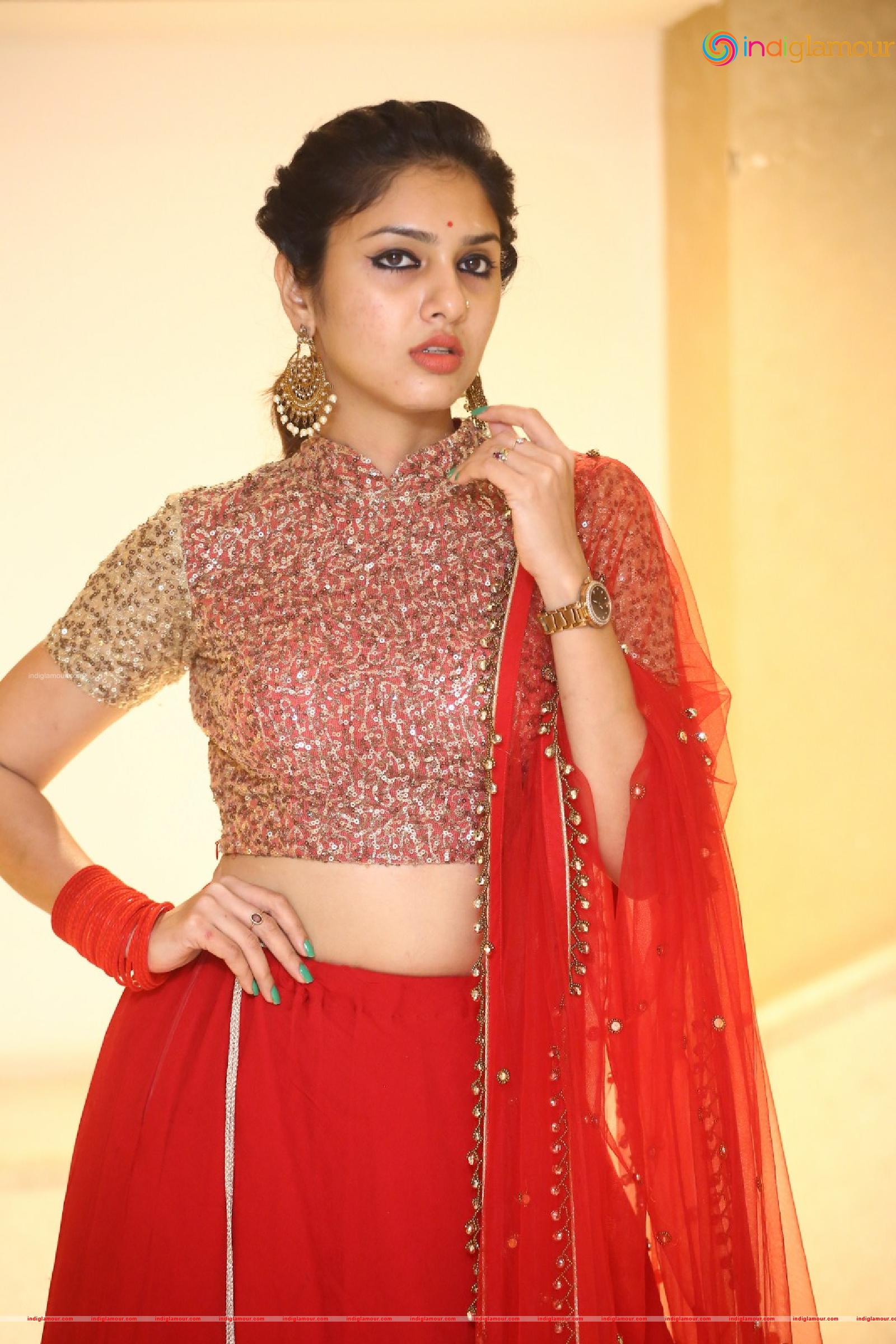 Apsara Gayatri Actress hd photo