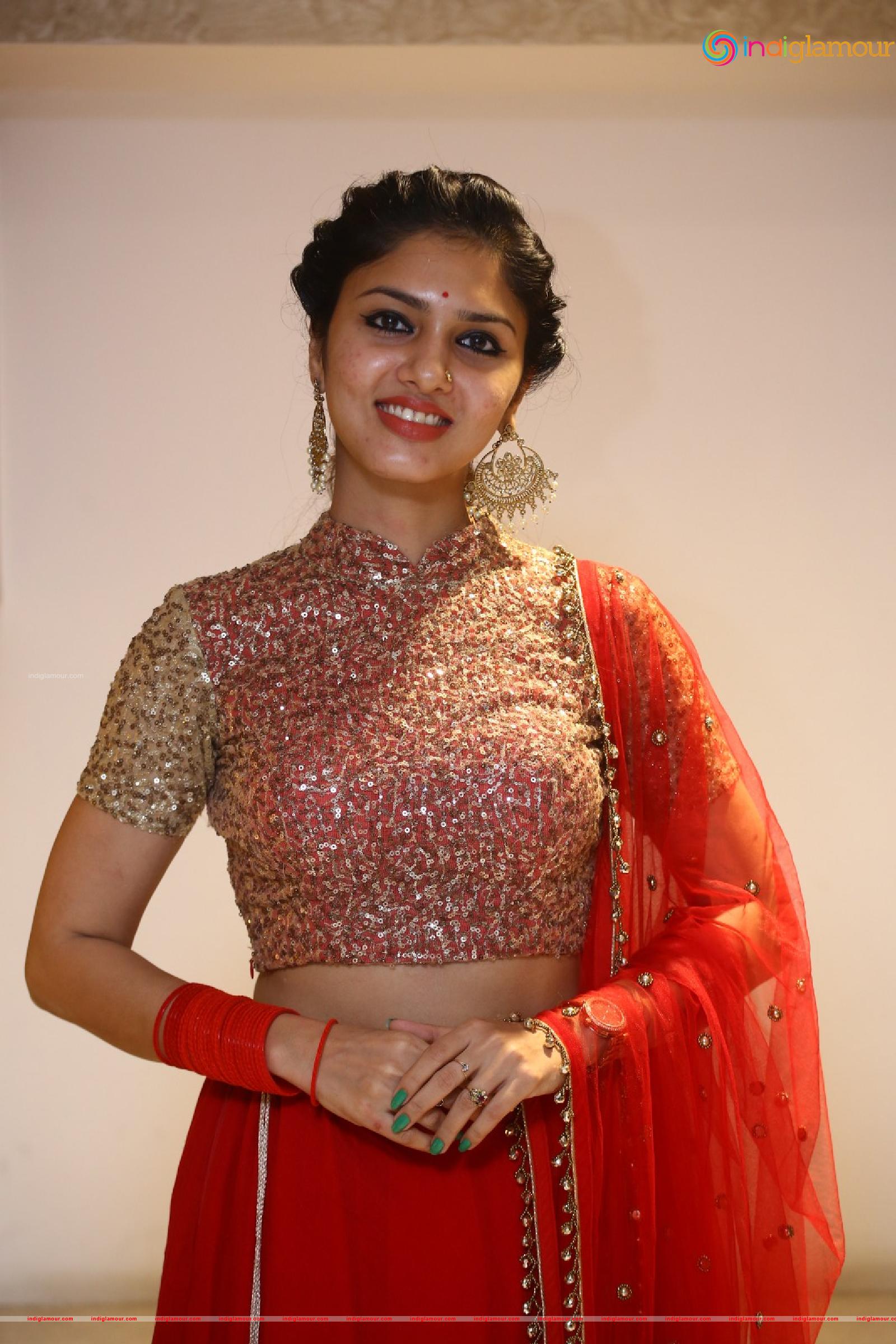 Apsara Gayatri Actress hd photo