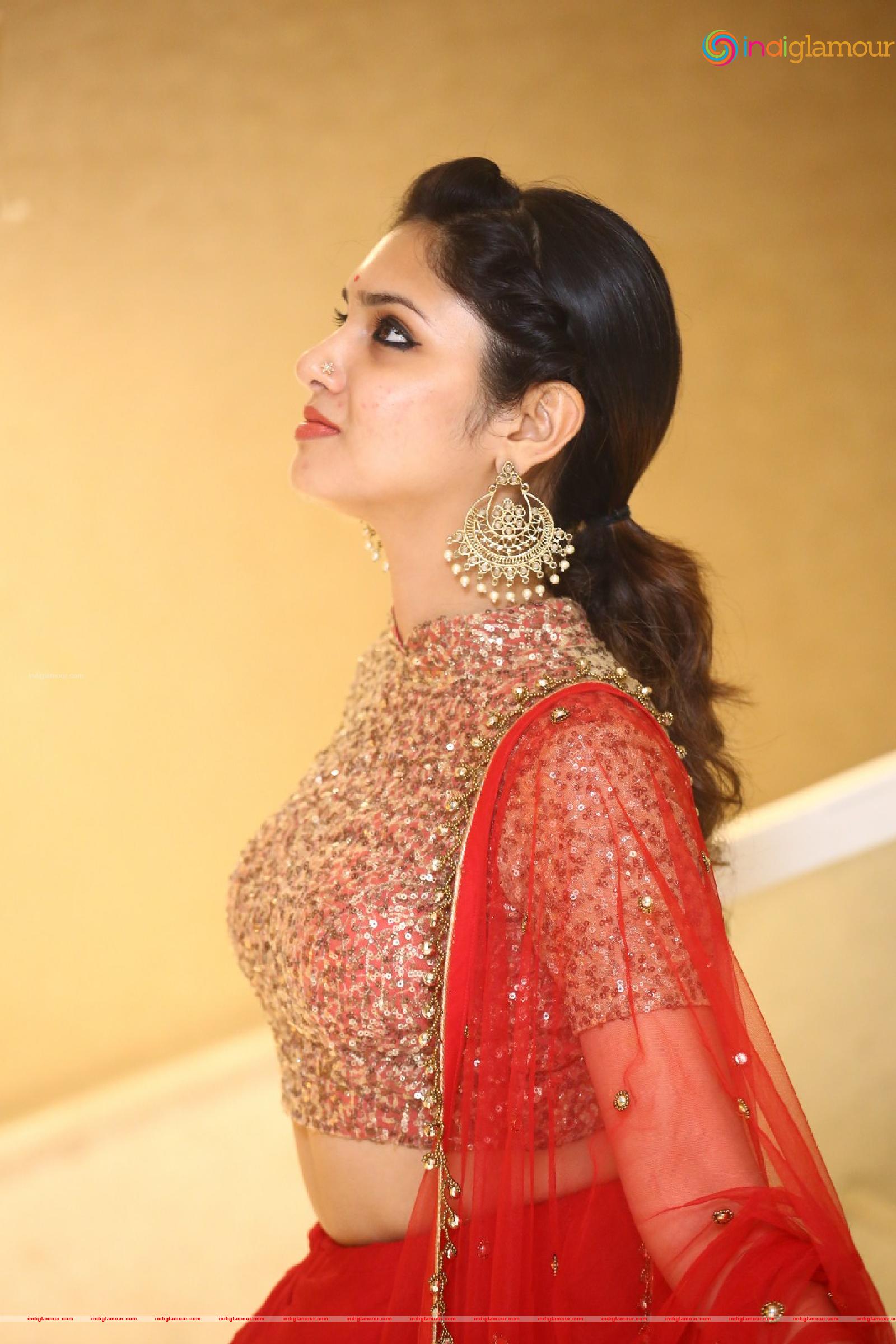Apsara Gayatri Actress hd photo