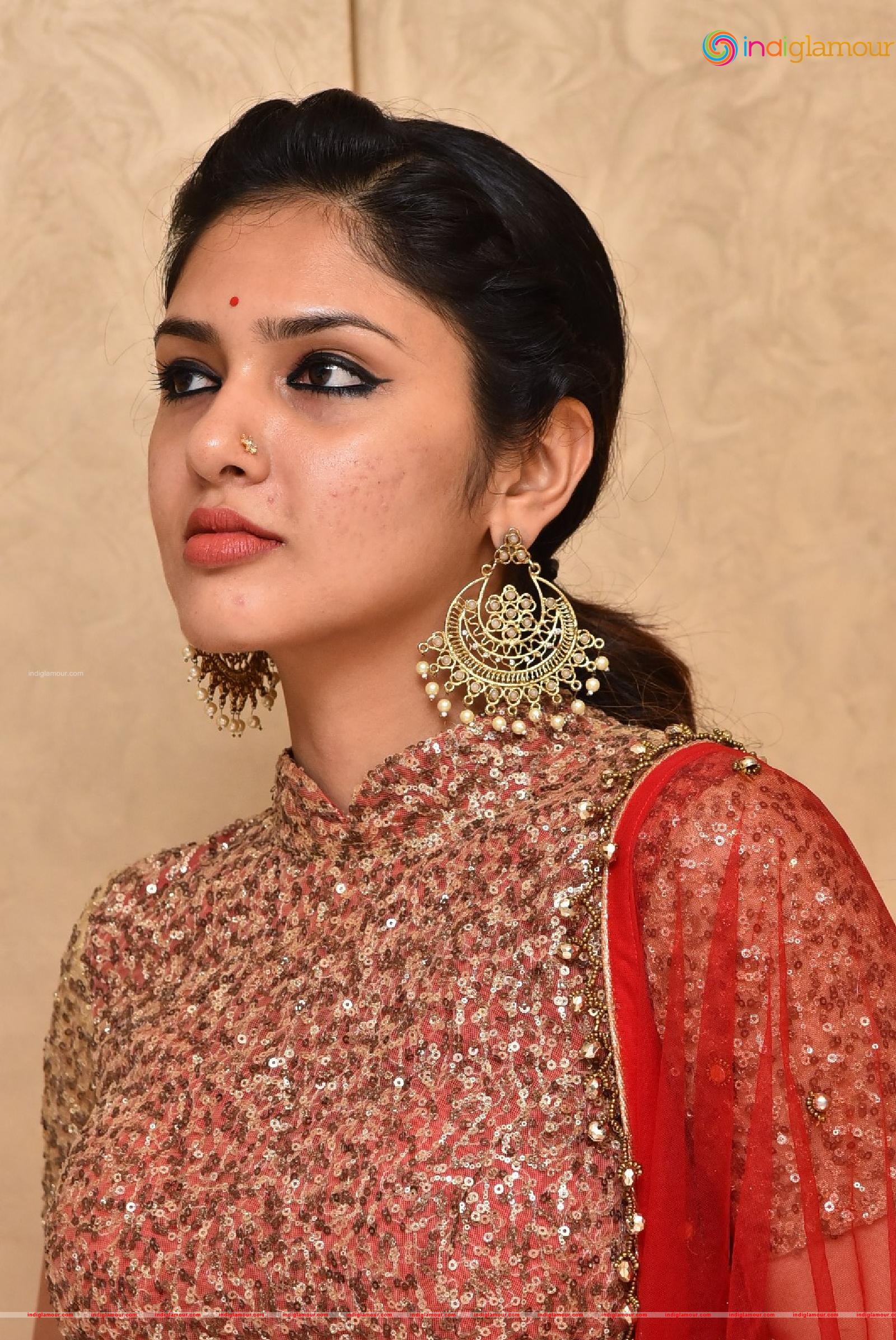 Apsara Gayatri Actress hd photo