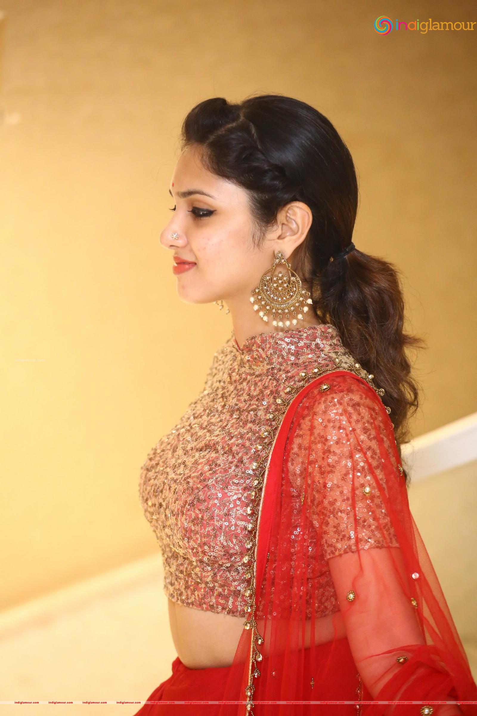 Apsara Gayatri Actress hd photo