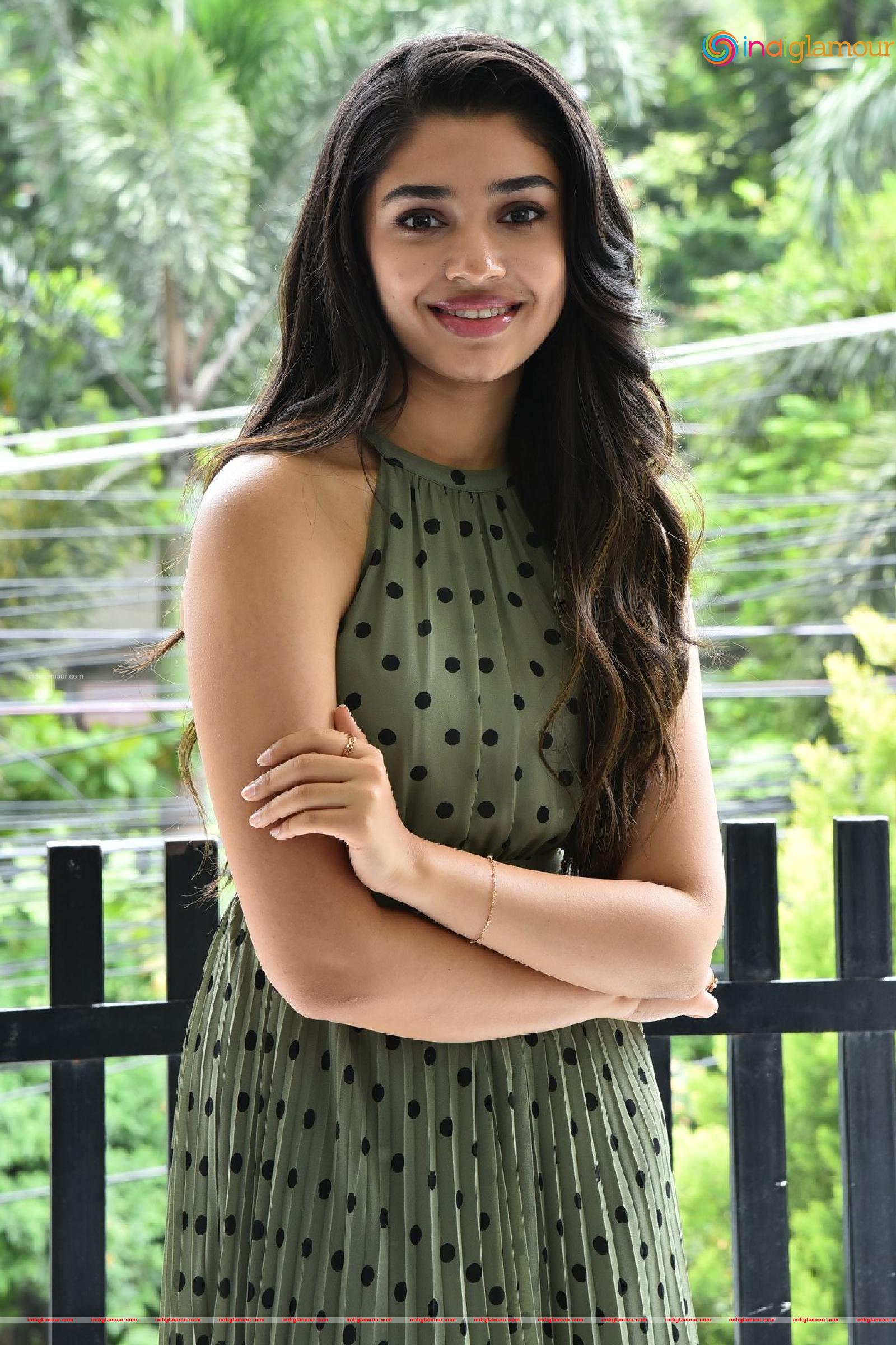 Krithi Shetty Actress hd photo