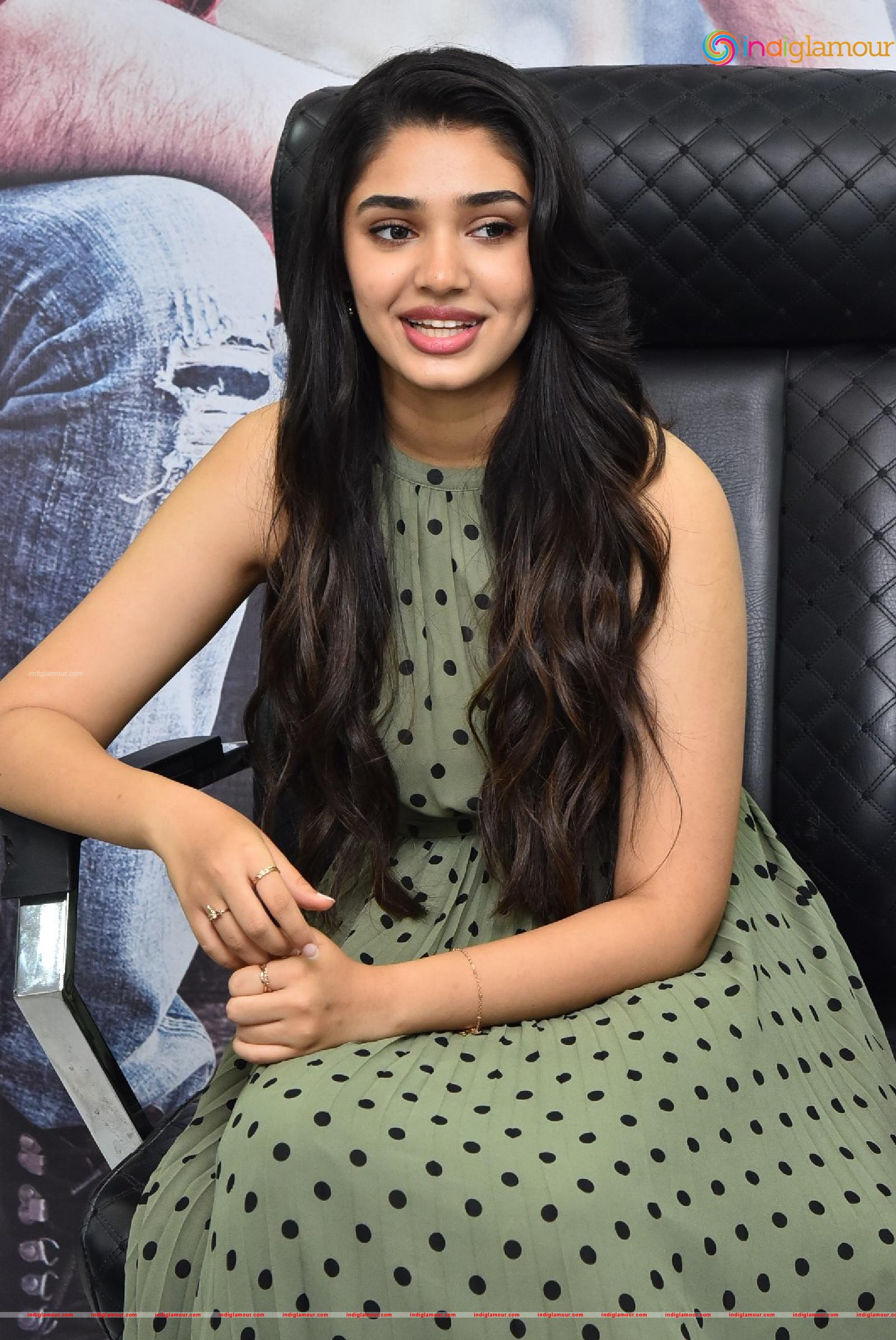 Krithi Shetty Actress hd photo