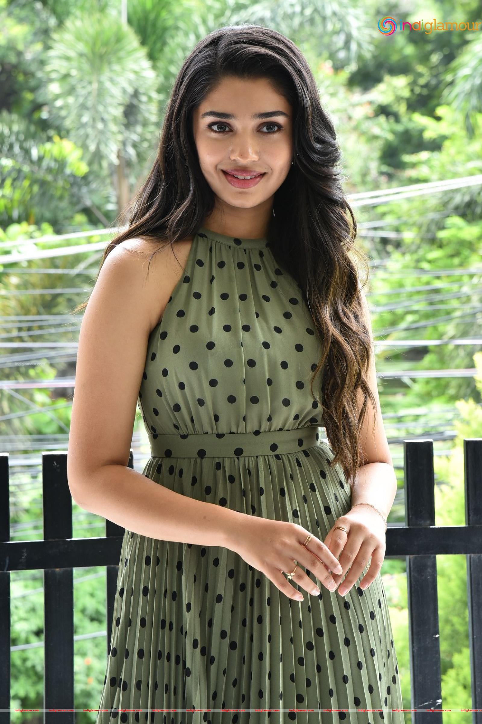 Krithi Shetty Actress hd photo