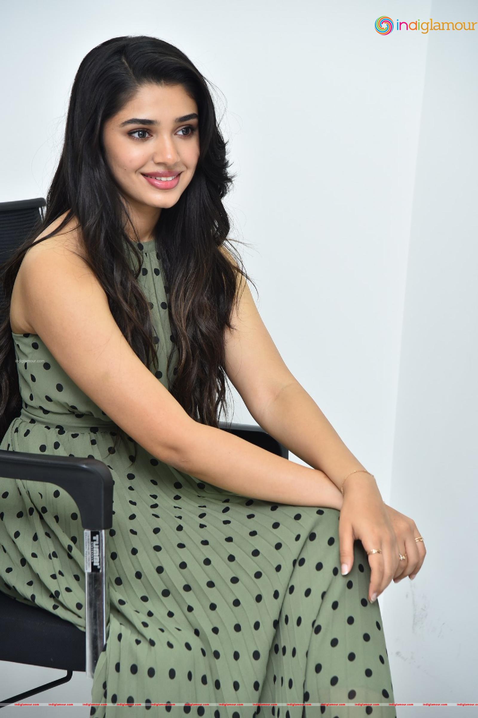 Krithi Shetty Actress hd photo