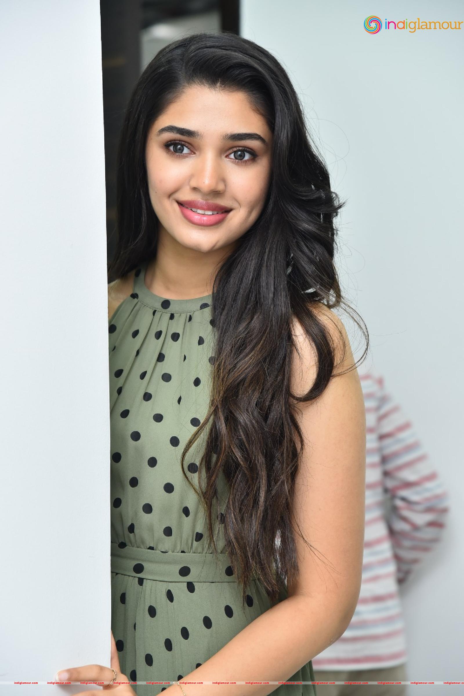 Krithi Shetty Actress hd photo