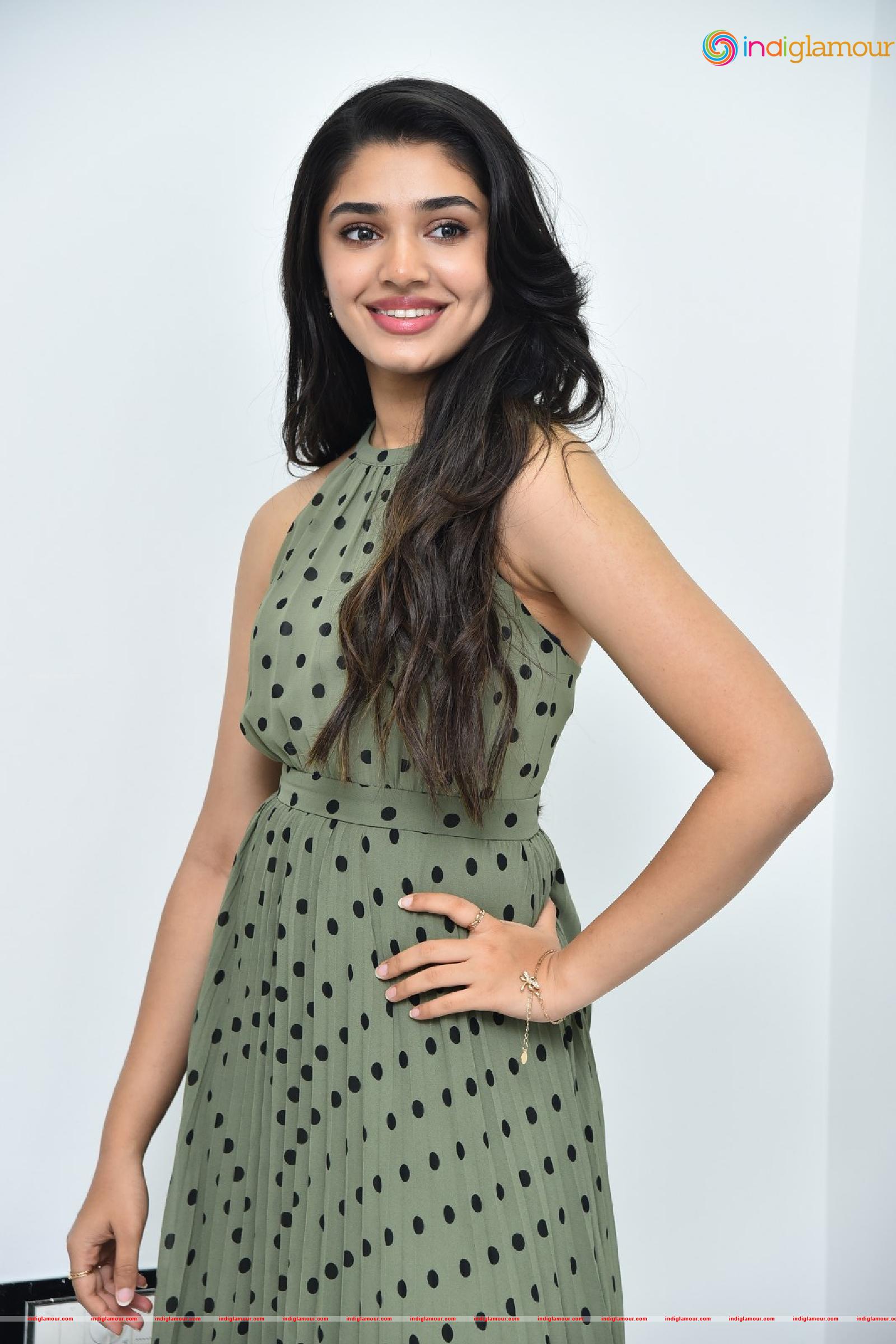 Krithi Shetty Actress hd photo