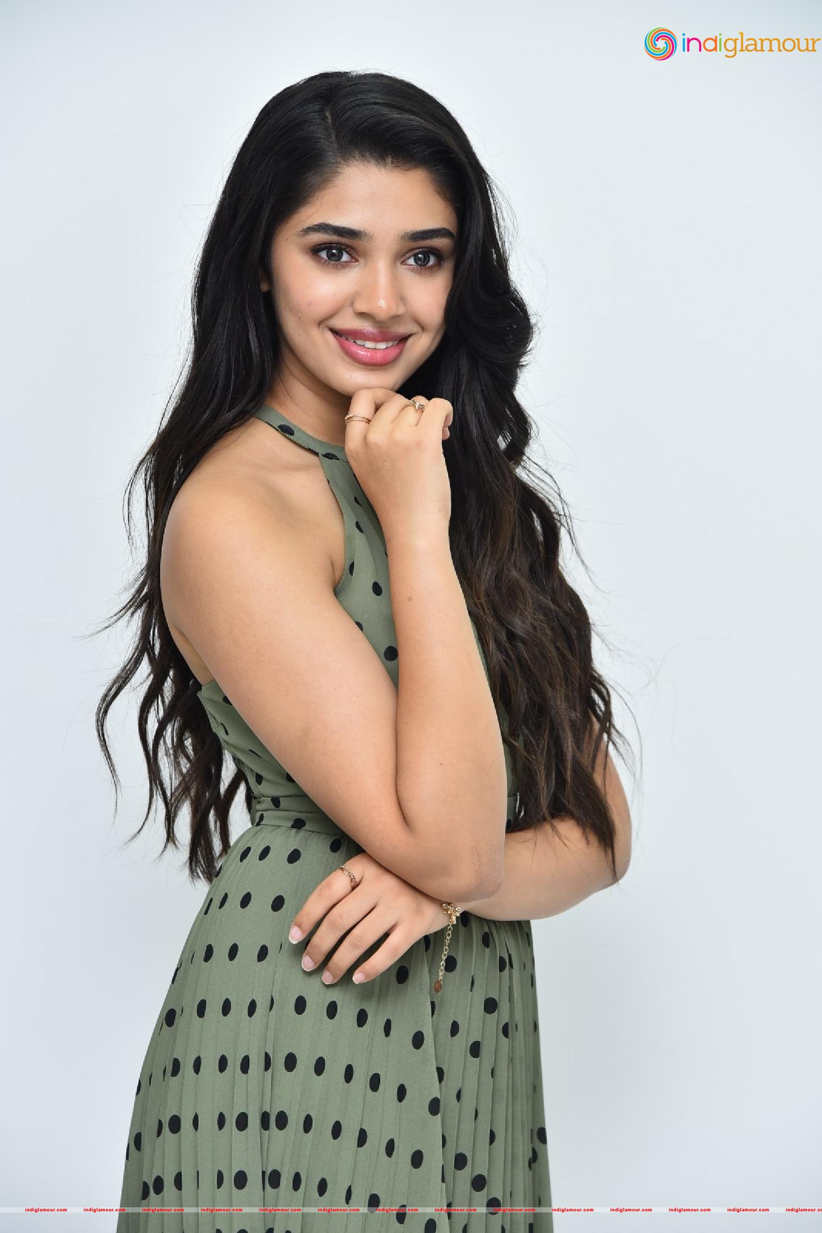Krithi Shetty Actress hd photo