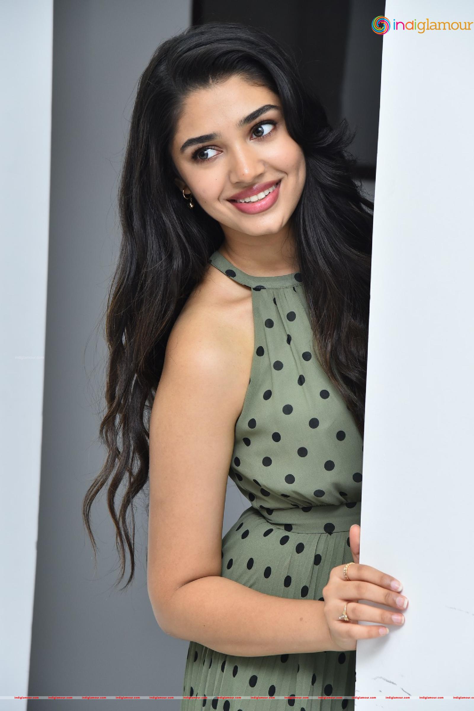 Krithi Shetty Actress hd photo