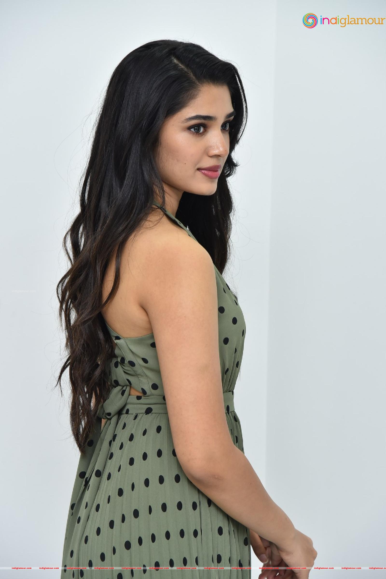 Krithi Shetty Actress hd photo