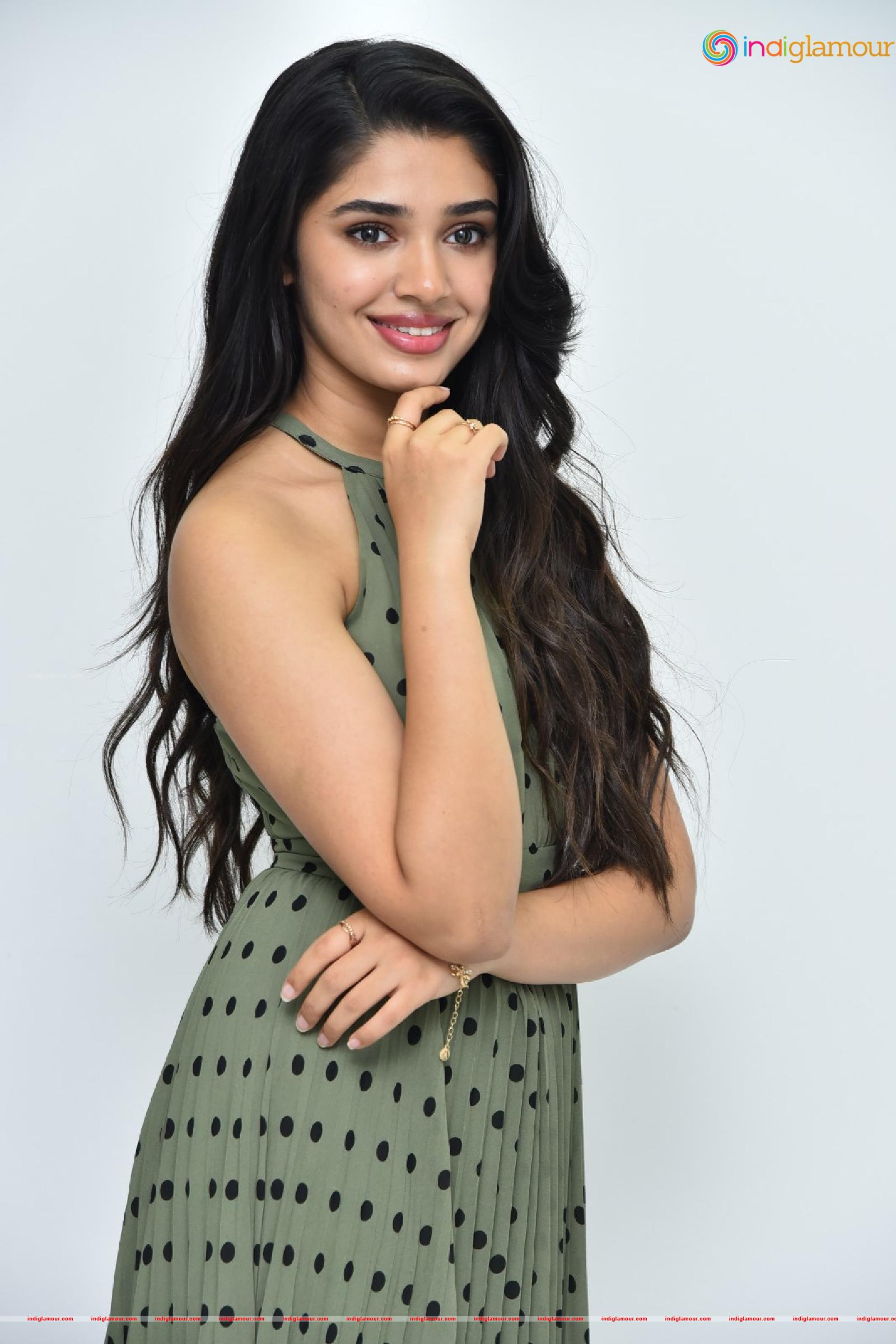 Krithi Shetty Actress hd photo