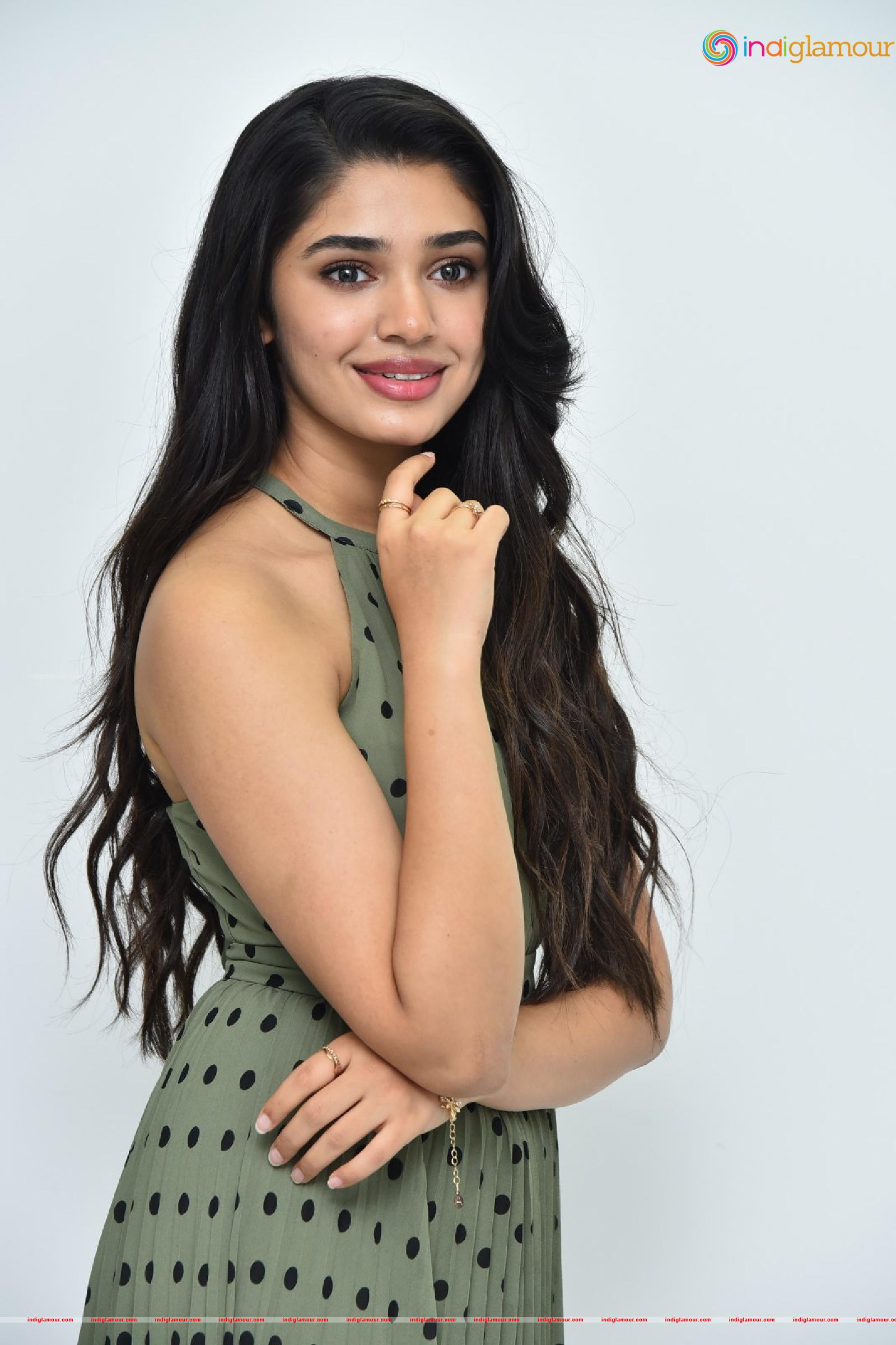 Krithi Shetty Actress hd photo